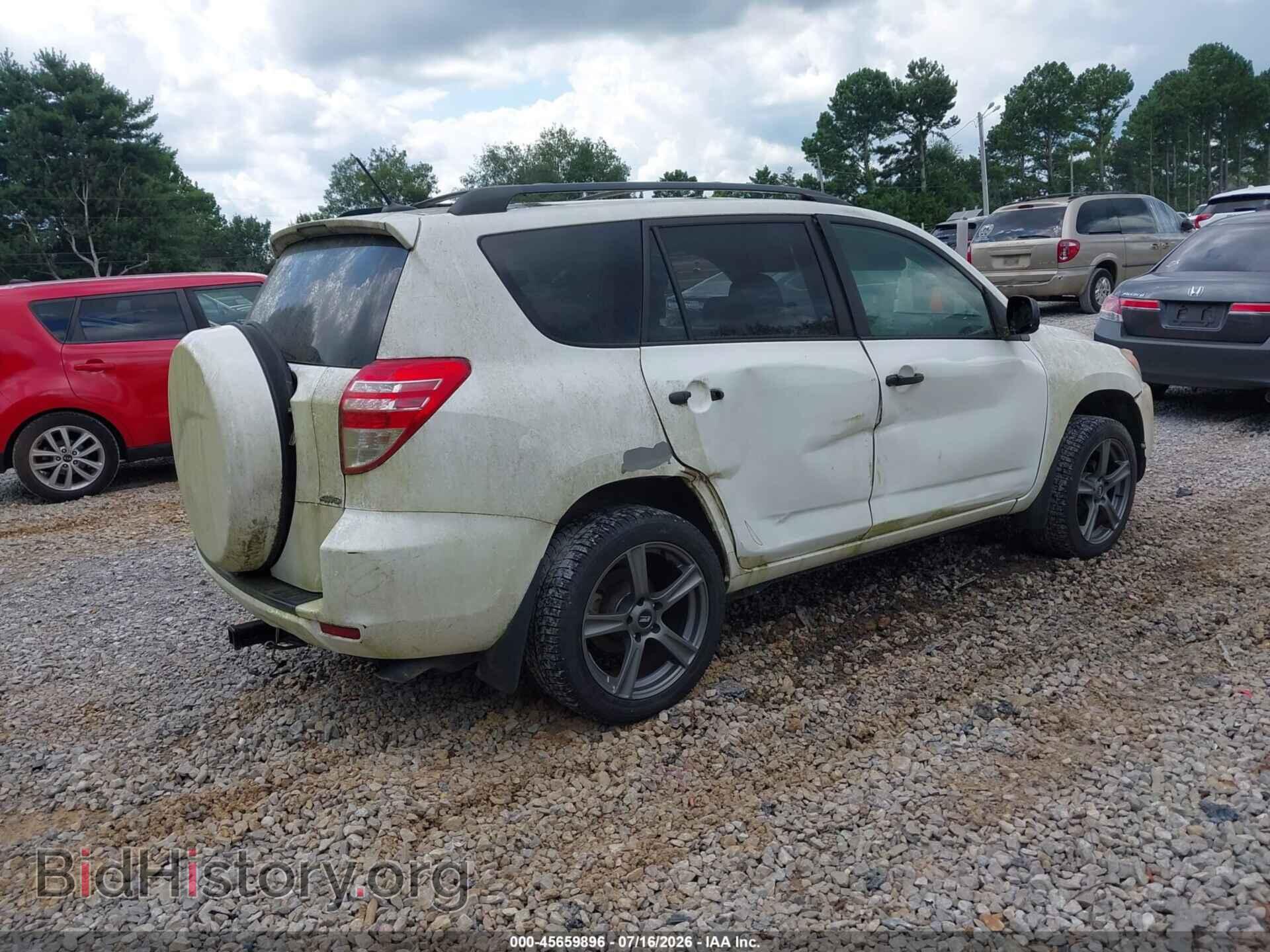 2011 TOYOTA RAV4 - VIN: 2T3BF4DV7BW102155 - Фото 4