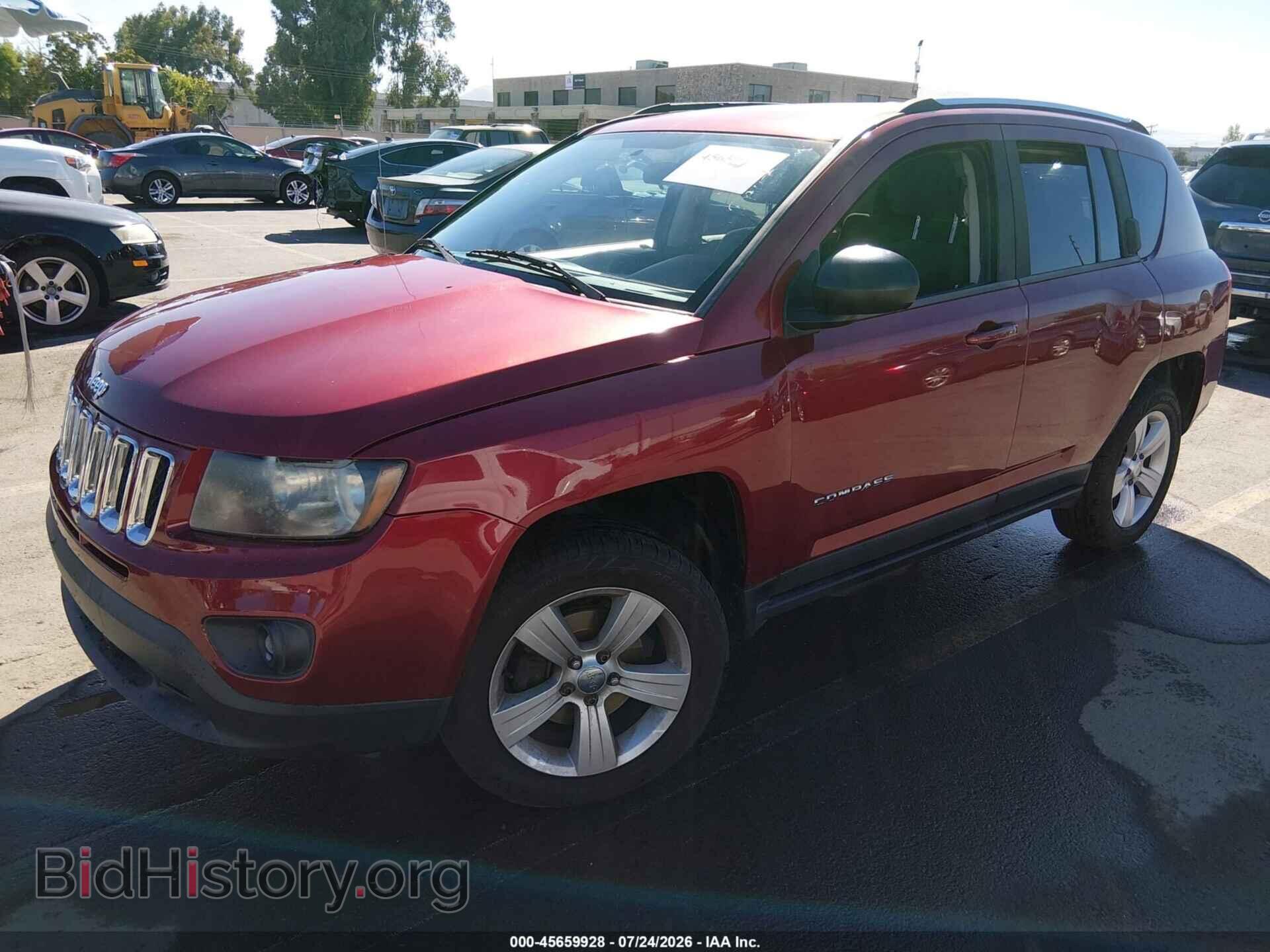 2014 JEEP COMPASS - VIN: 1C4NJDBB1ED505960 - Photo 2