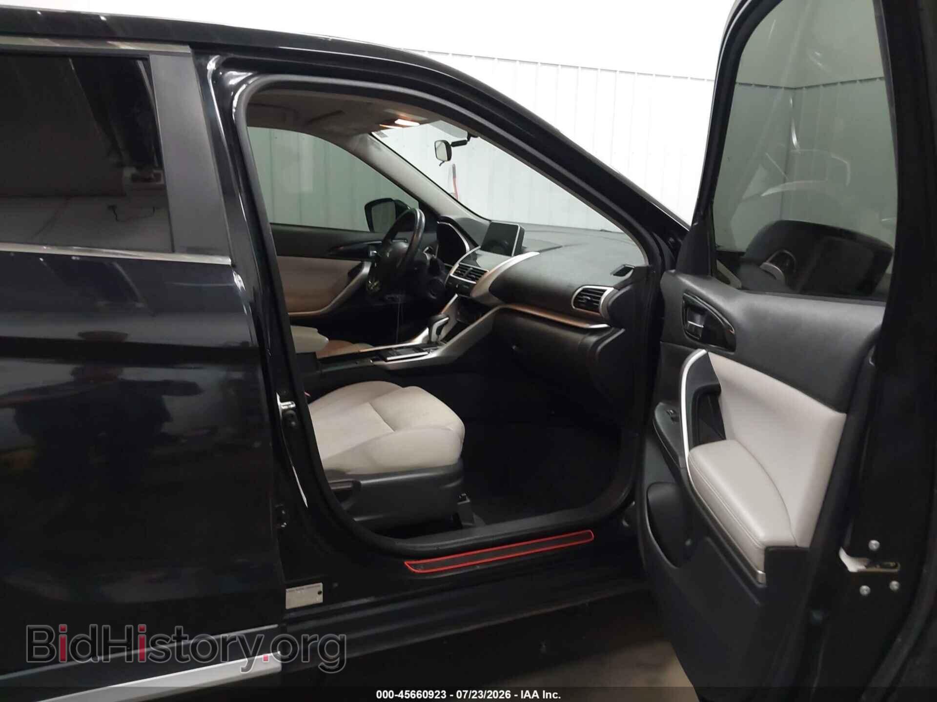 2019 MITSUBISHI ECLIPSE CROSS - VIN: JA4AT5AA4KZ023113 - Photo 5