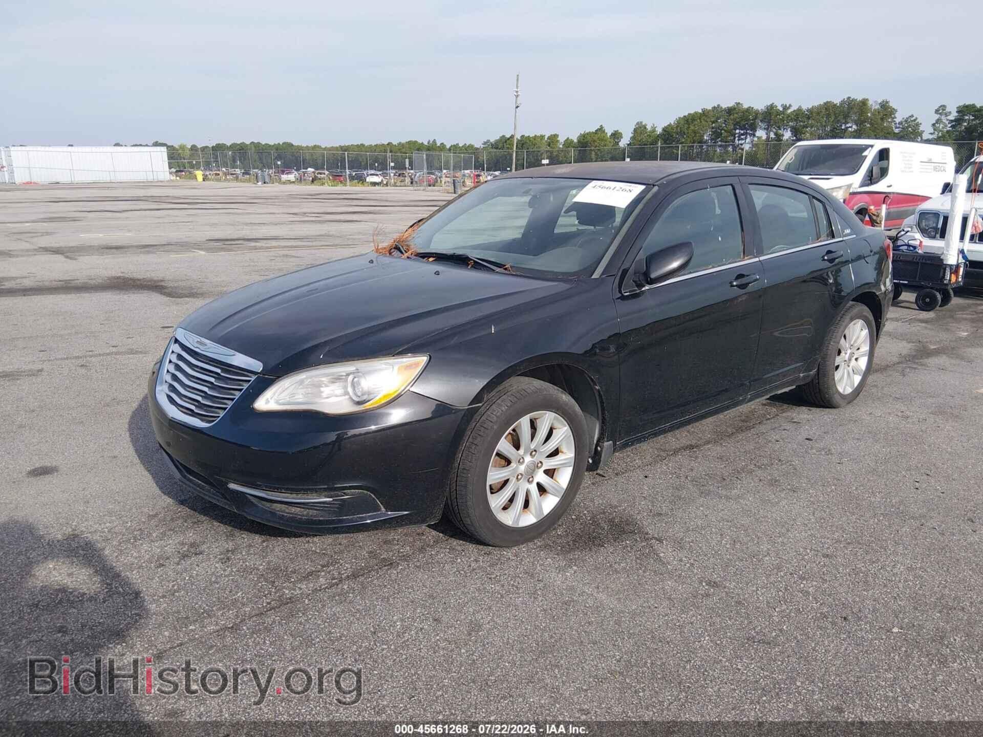 2013 CHRYSLER 200 - VIN: 1C3CCBBB3DN503677 - Photo 2