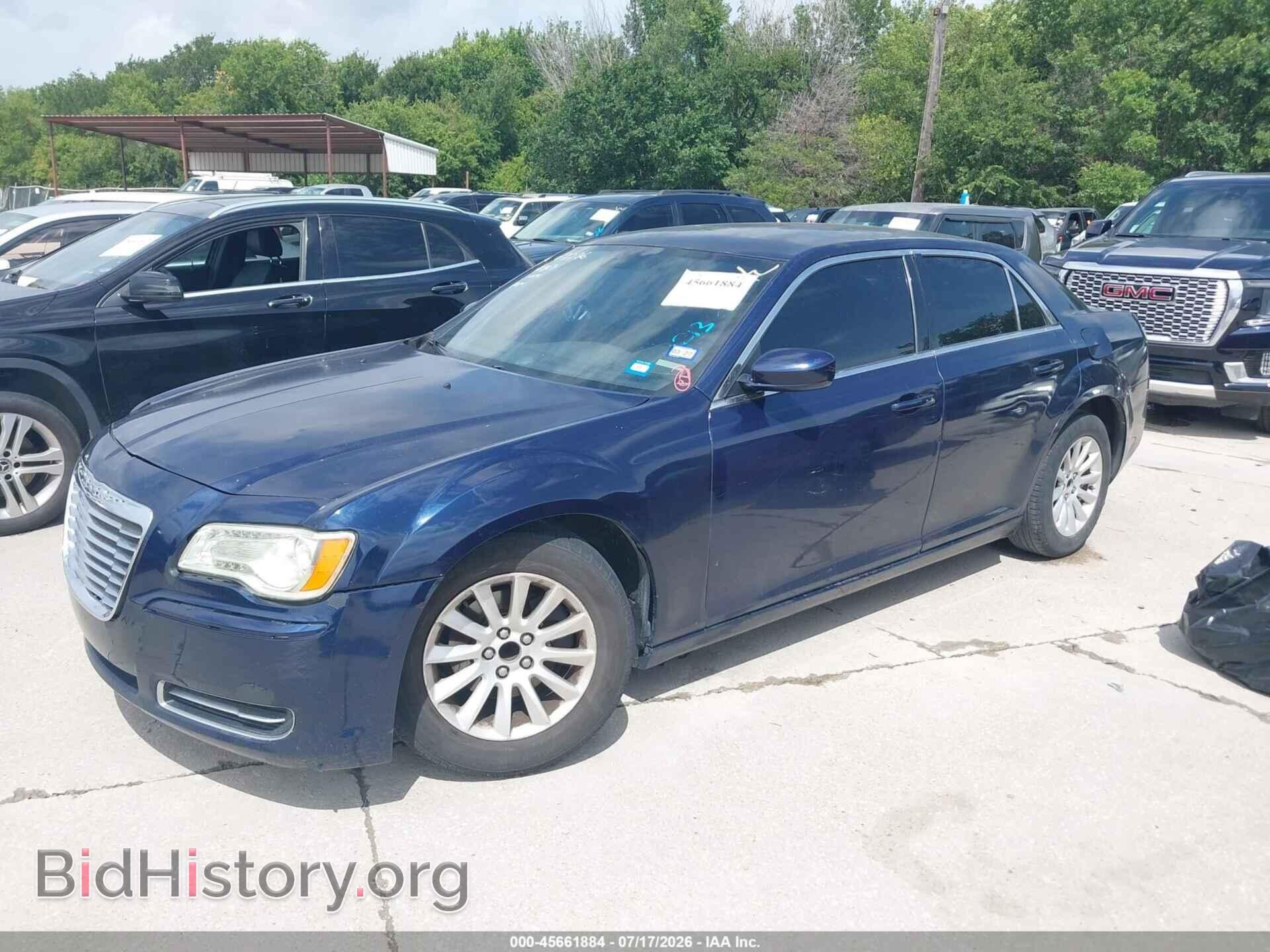 2014 CHRYSLER 300 - VIN: 2C3CCAAG0EH181081 - Photo 2