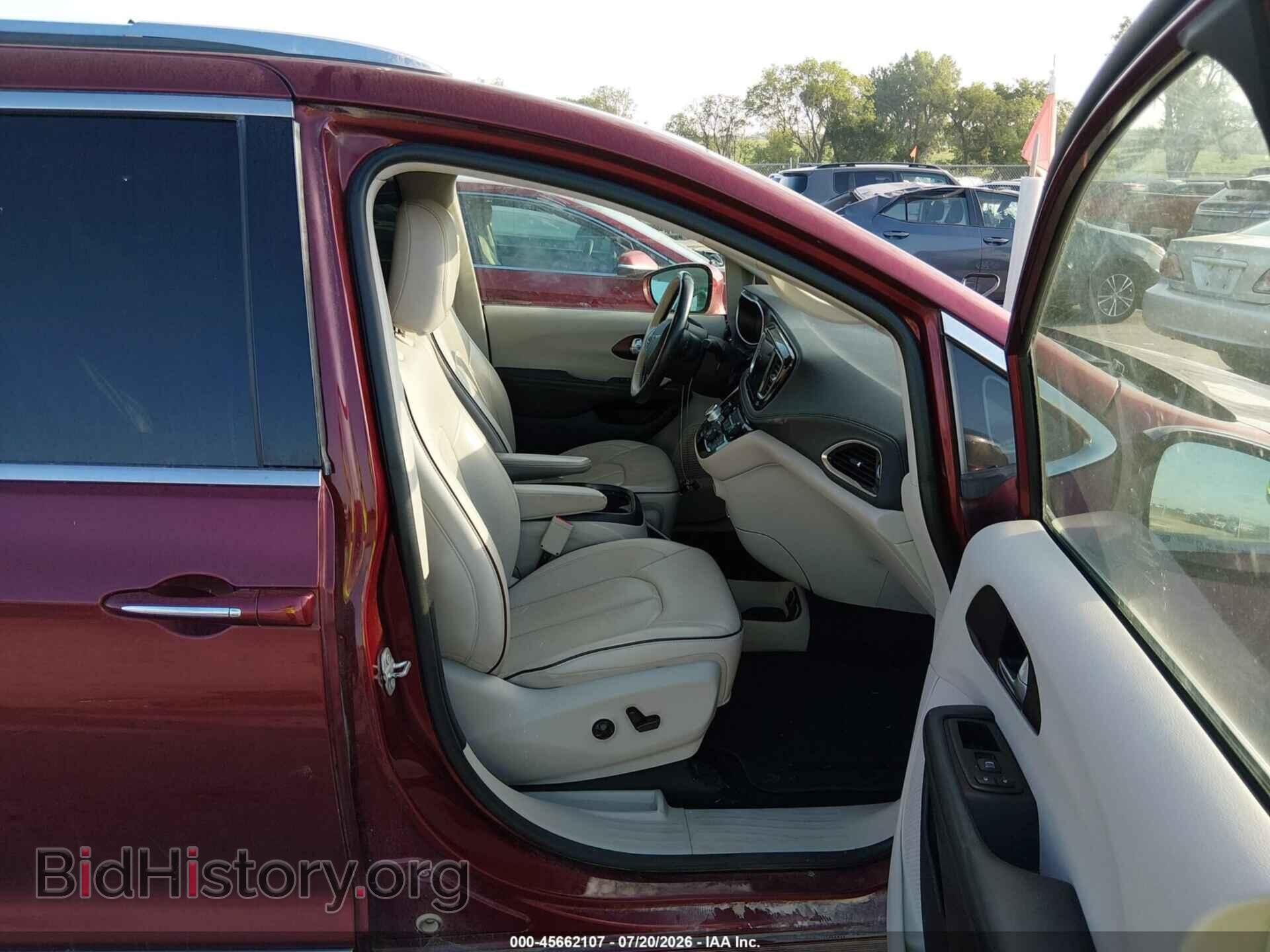 2017 CHRYSLER PACIFICA - VIN: 2C4RC1GG9HR509545 - Фото 5