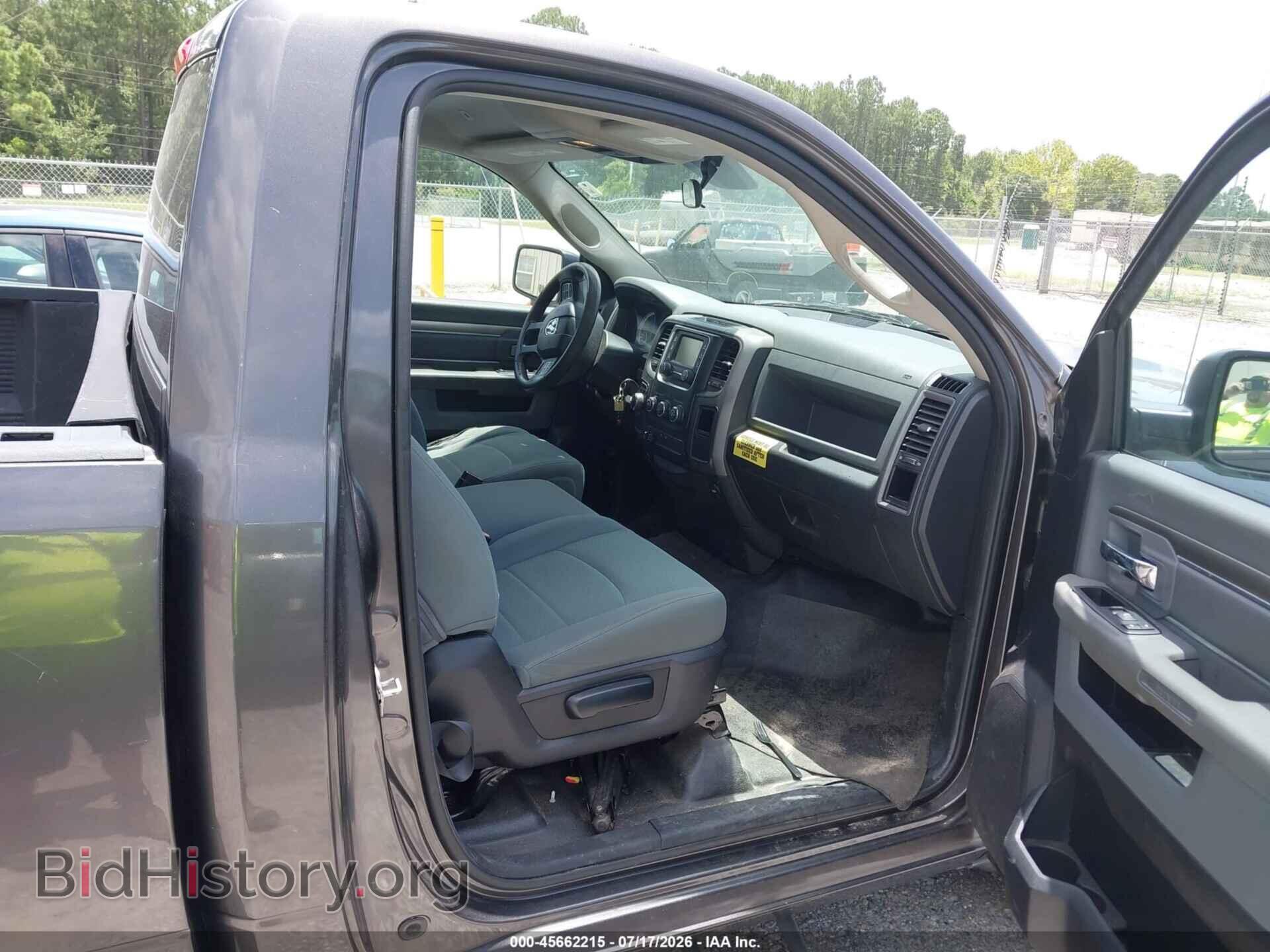 2017 RAM 1500 - VIN: 3C6JR6DG2HG764788 - Фото 5