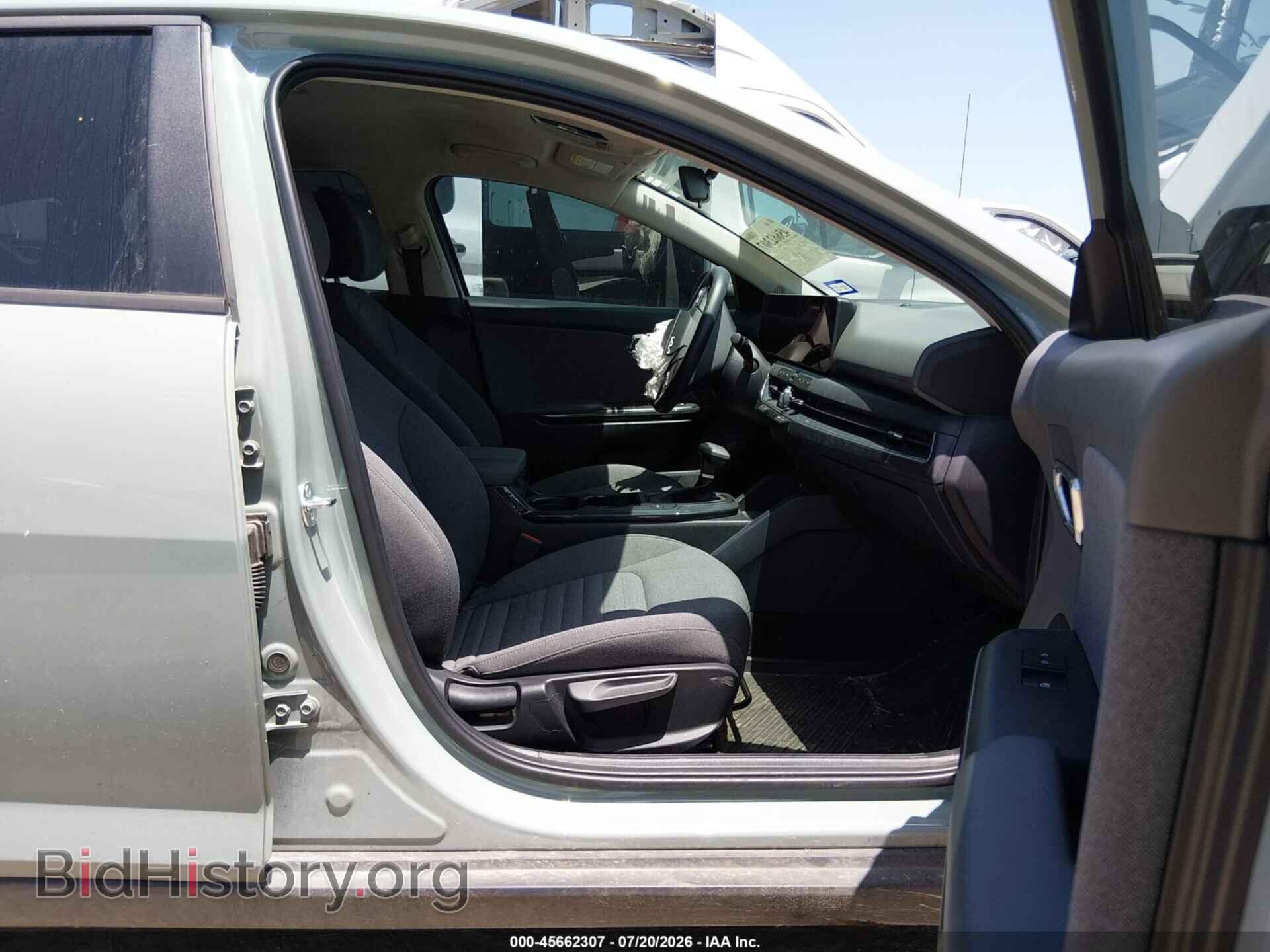 2025 KIA K4 - VIN: 3KPFU4DE8SE217821 - Фото 5