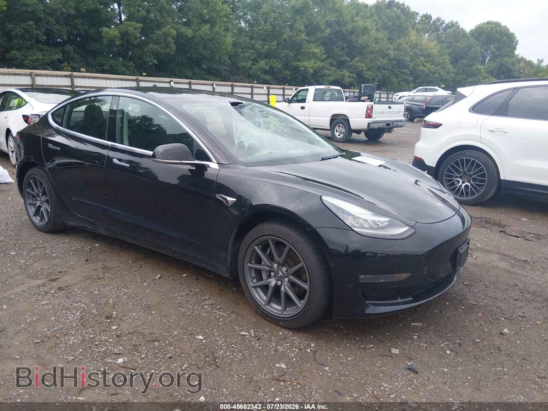 Фотография 5YJ3E1EA9JF151850 - TESLA MODEL 3 2018