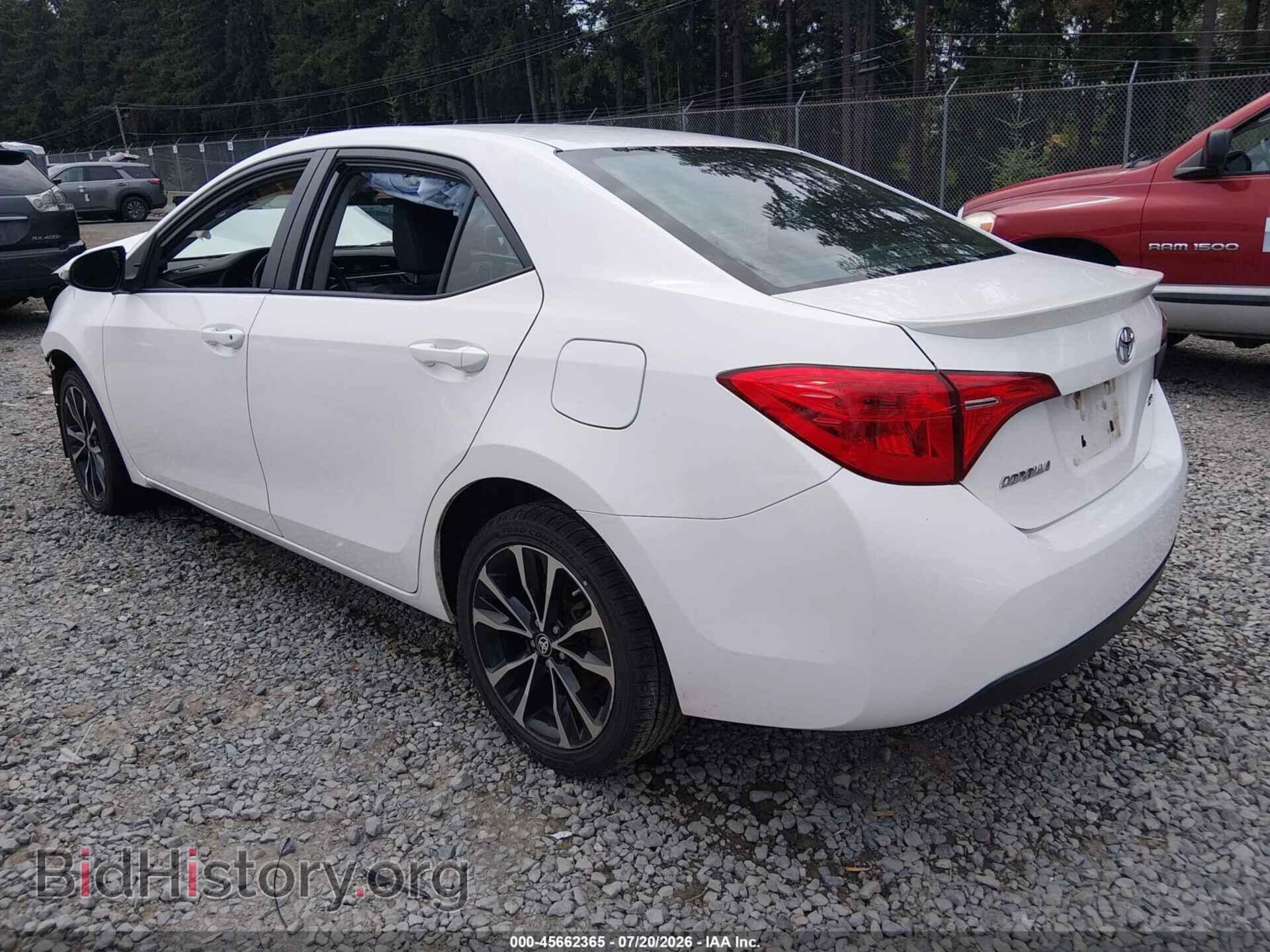 2017 TOYOTA COROLLA - VIN: 2T1BURHE8HC863082 - Фото 3