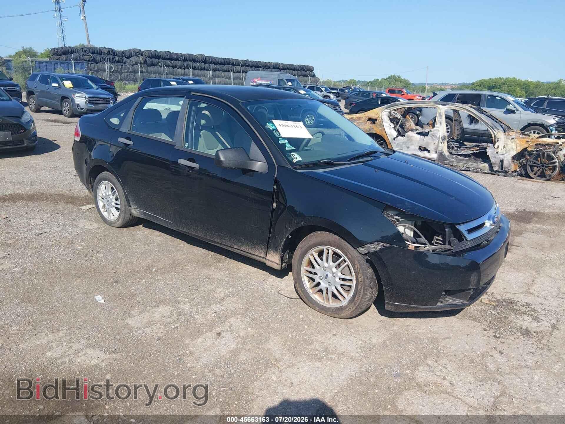 Photo 1FAHP35N39W140645 - FORD FOCUS 2009
