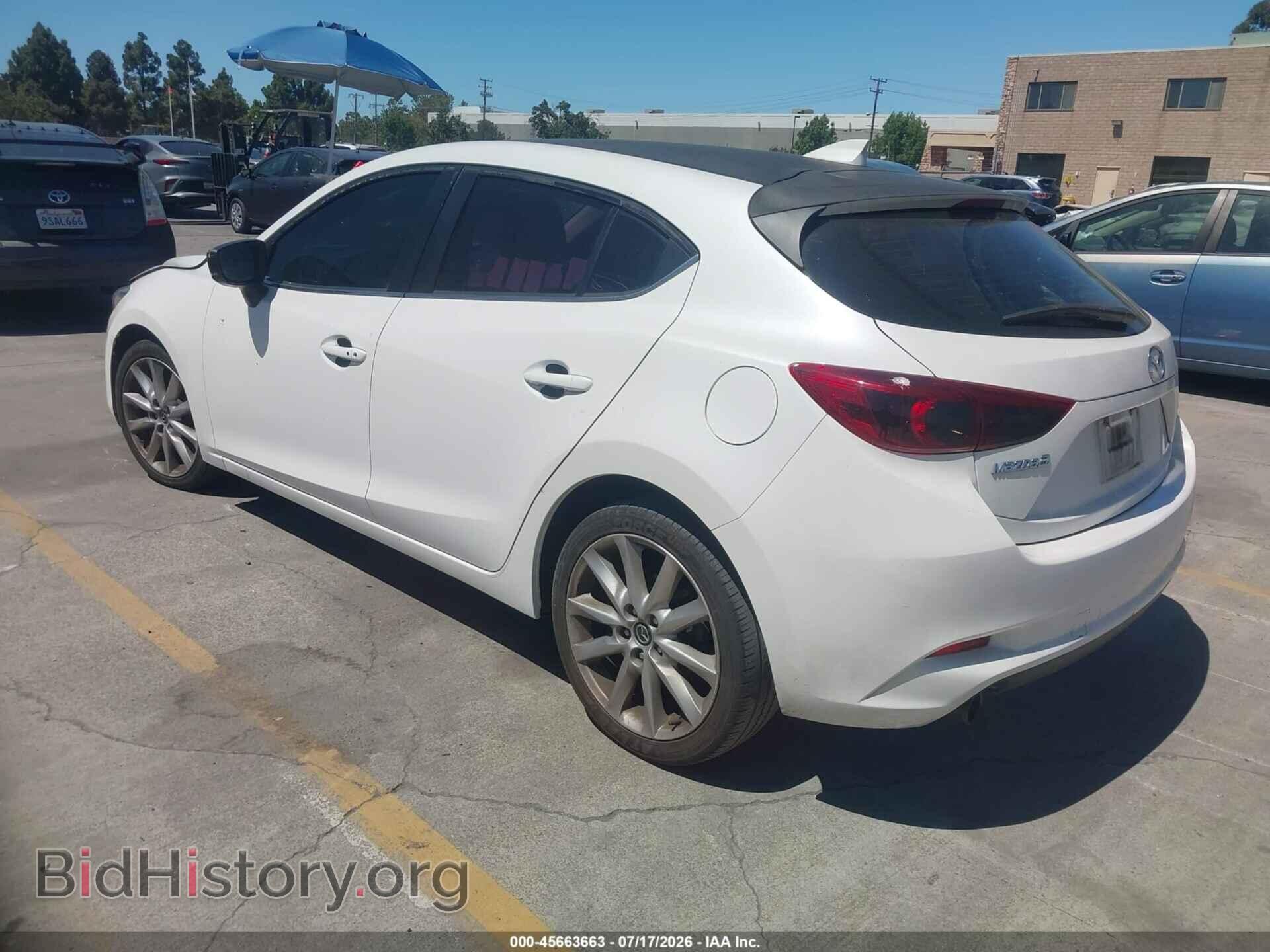 2017 MAZDA MAZDA3 - VIN: JM1BN1M30H1134176 - Фото 3