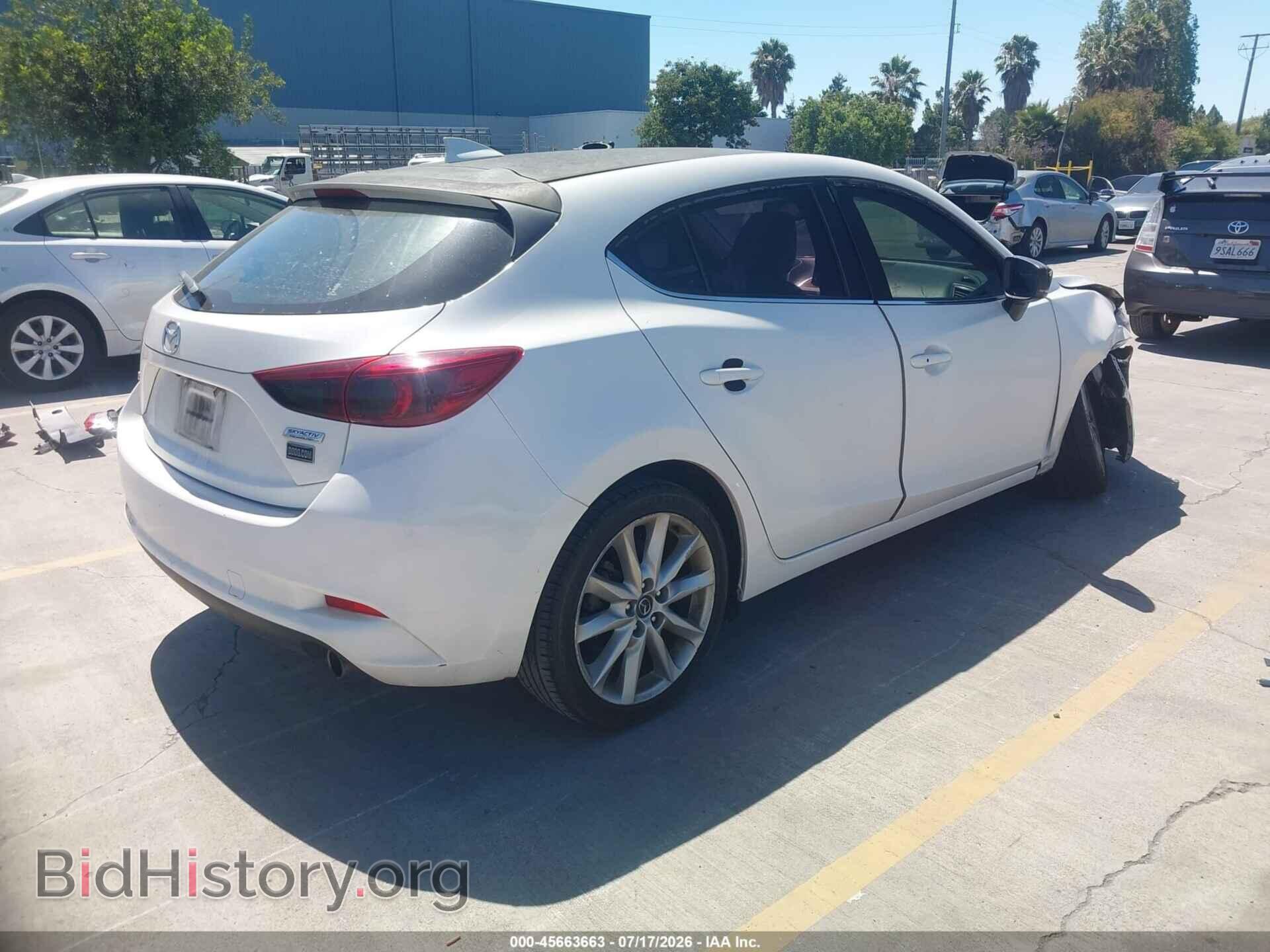 2017 MAZDA MAZDA3 - VIN: JM1BN1M30H1134176 - Фото 4