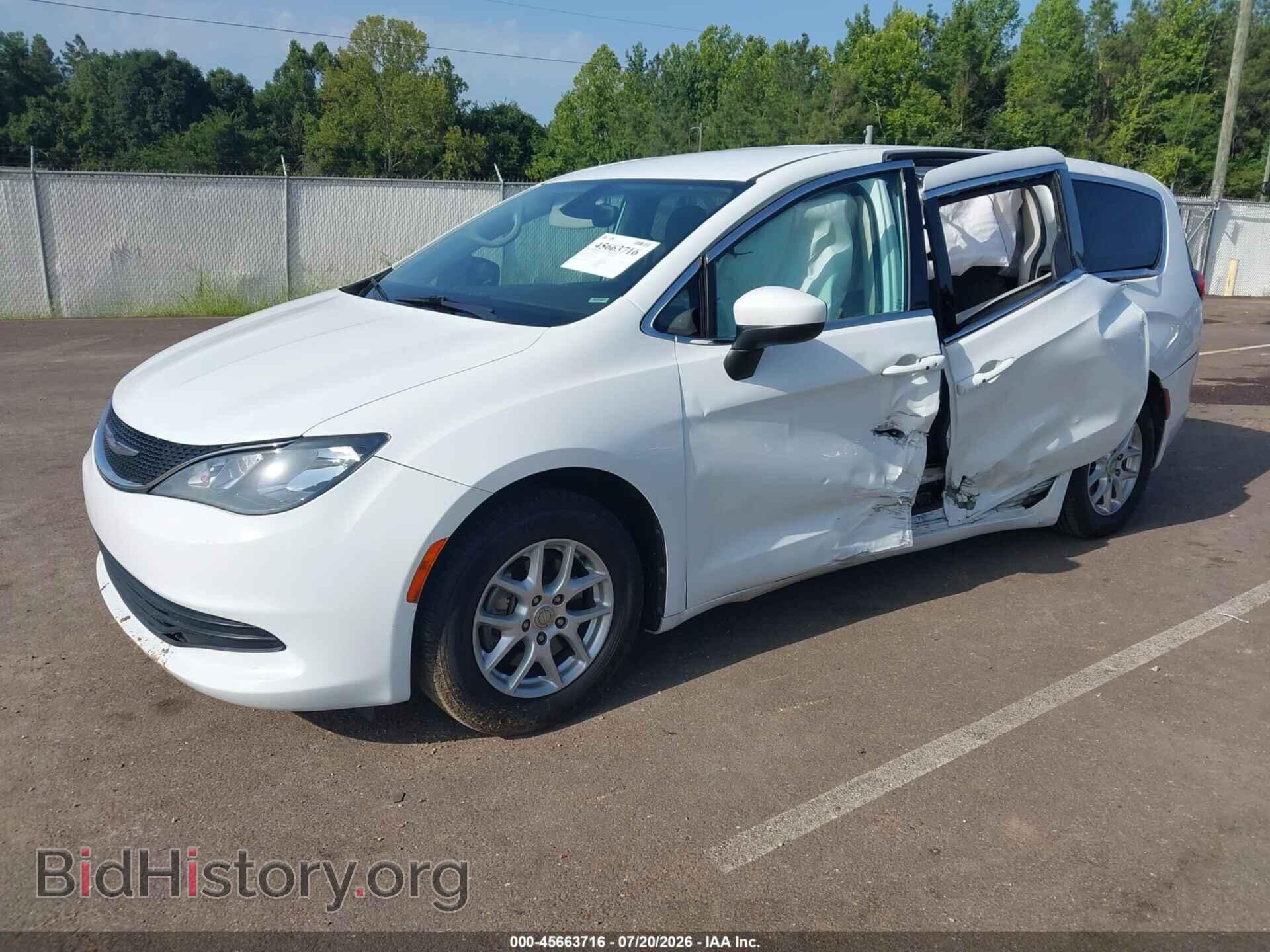 2017 CHRYSLER PACIFICA - VIN: 2C4RC1DG7HR777045 - Photo 2