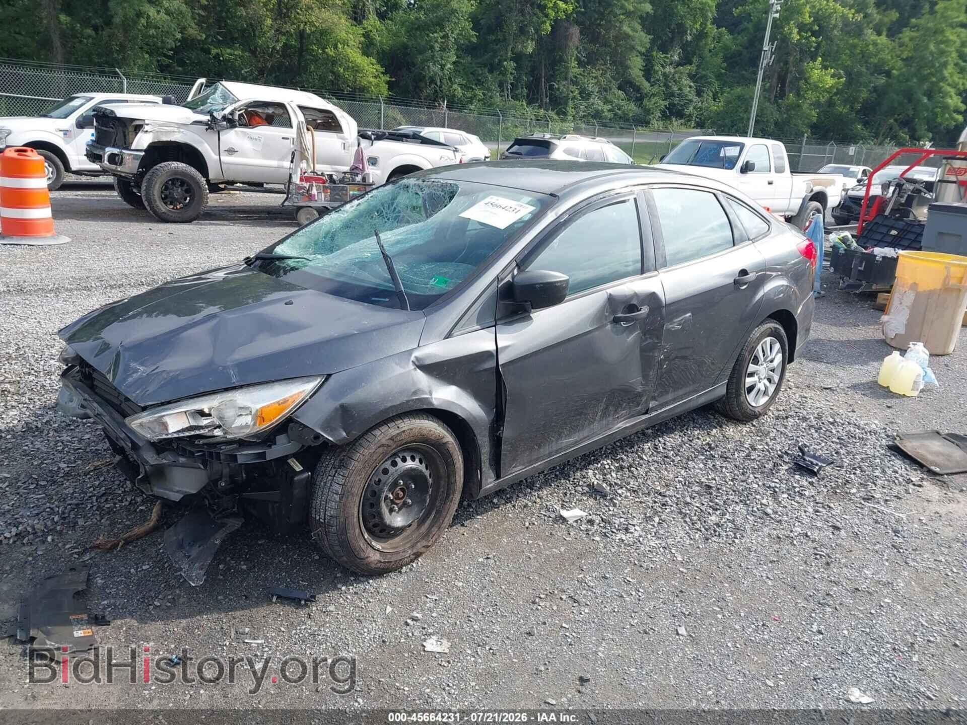 2018 FORD FOCUS - VIN: 1FADP3E27JL255680 - Photo 2