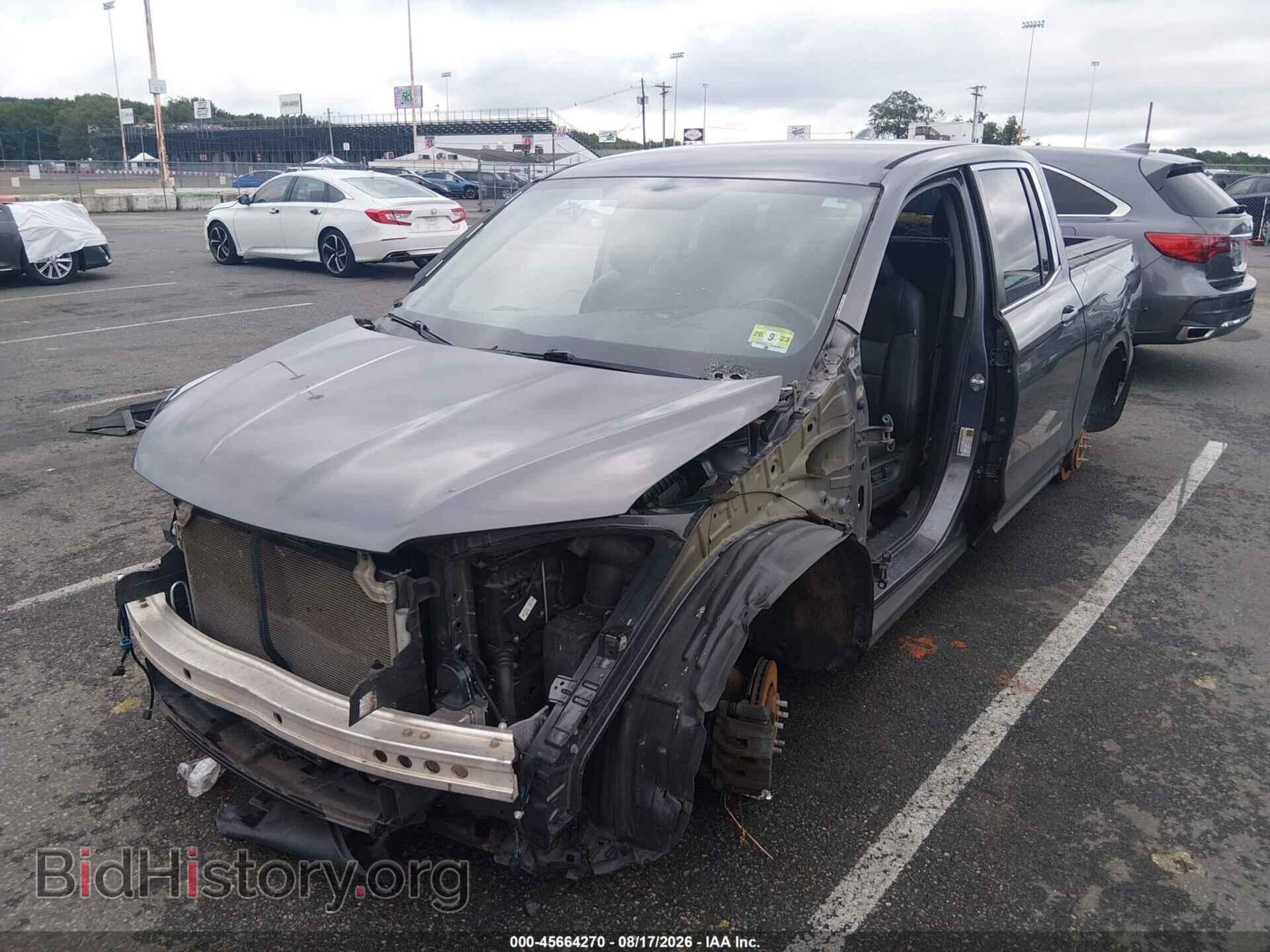 2017 HONDA RIDGELINE - VIN: 5FPYK3F64HB010643 - Photo 2