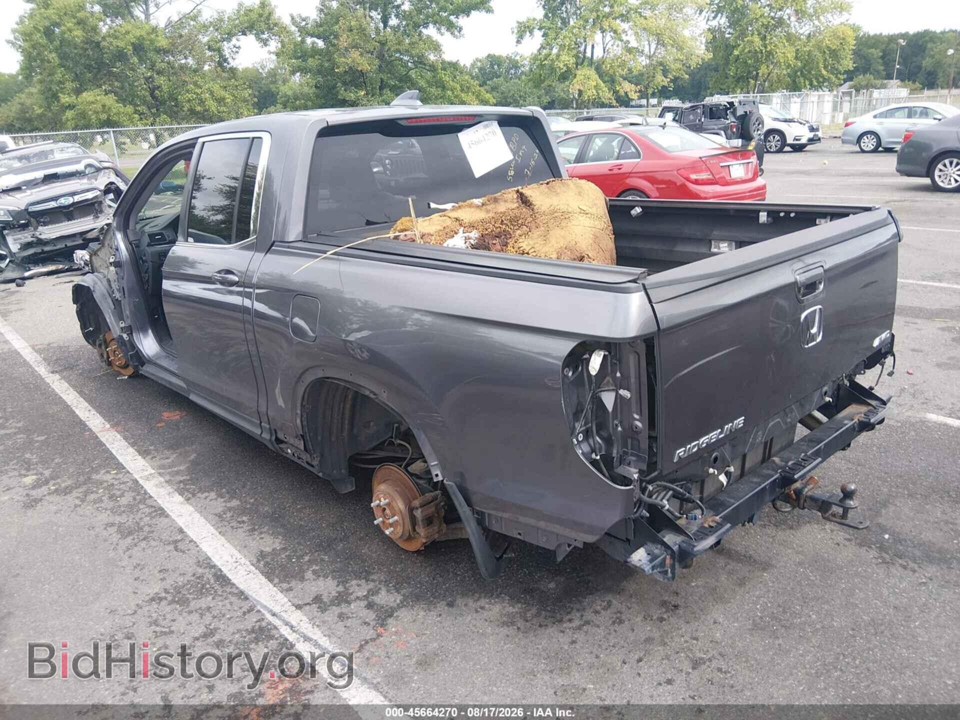 2017 HONDA RIDGELINE - VIN: 5FPYK3F64HB010643 - Photo 3