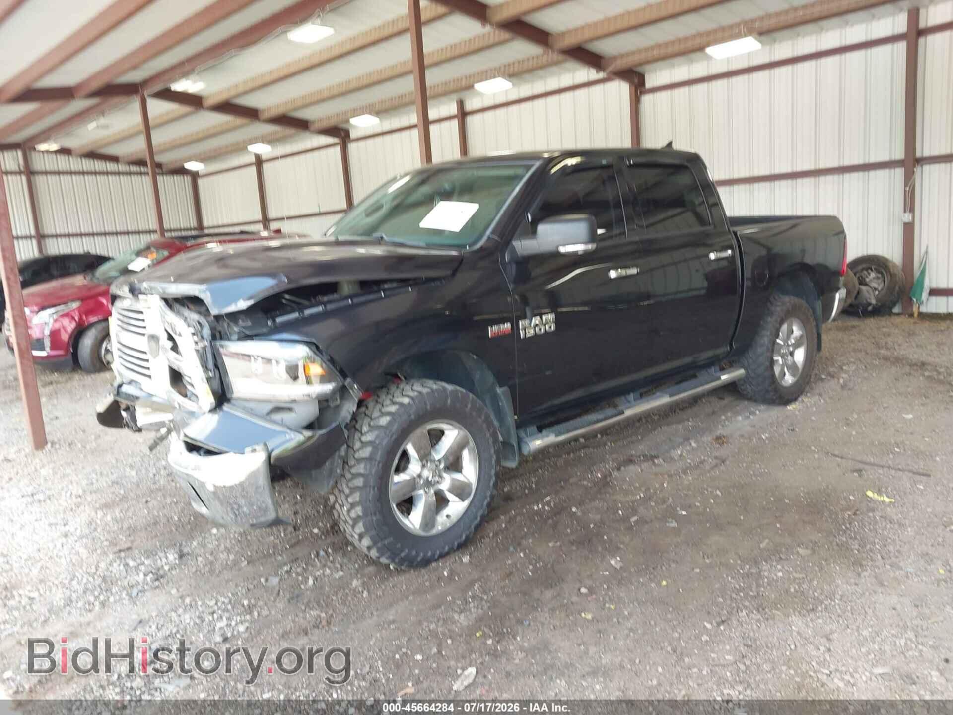 2016 RAM 1500 - VIN: 1C6RR7LT4GS220520 - Photo 2