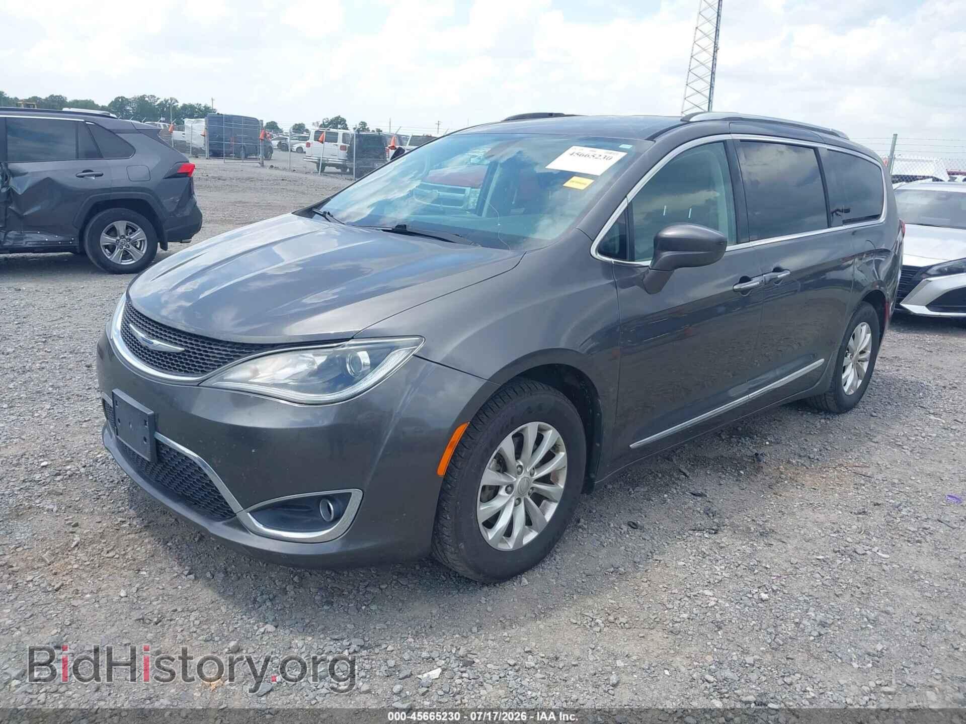 2018 CHRYSLER PACIFICA - VIN: 2C4RC1BG5JR211197 - Photo 2