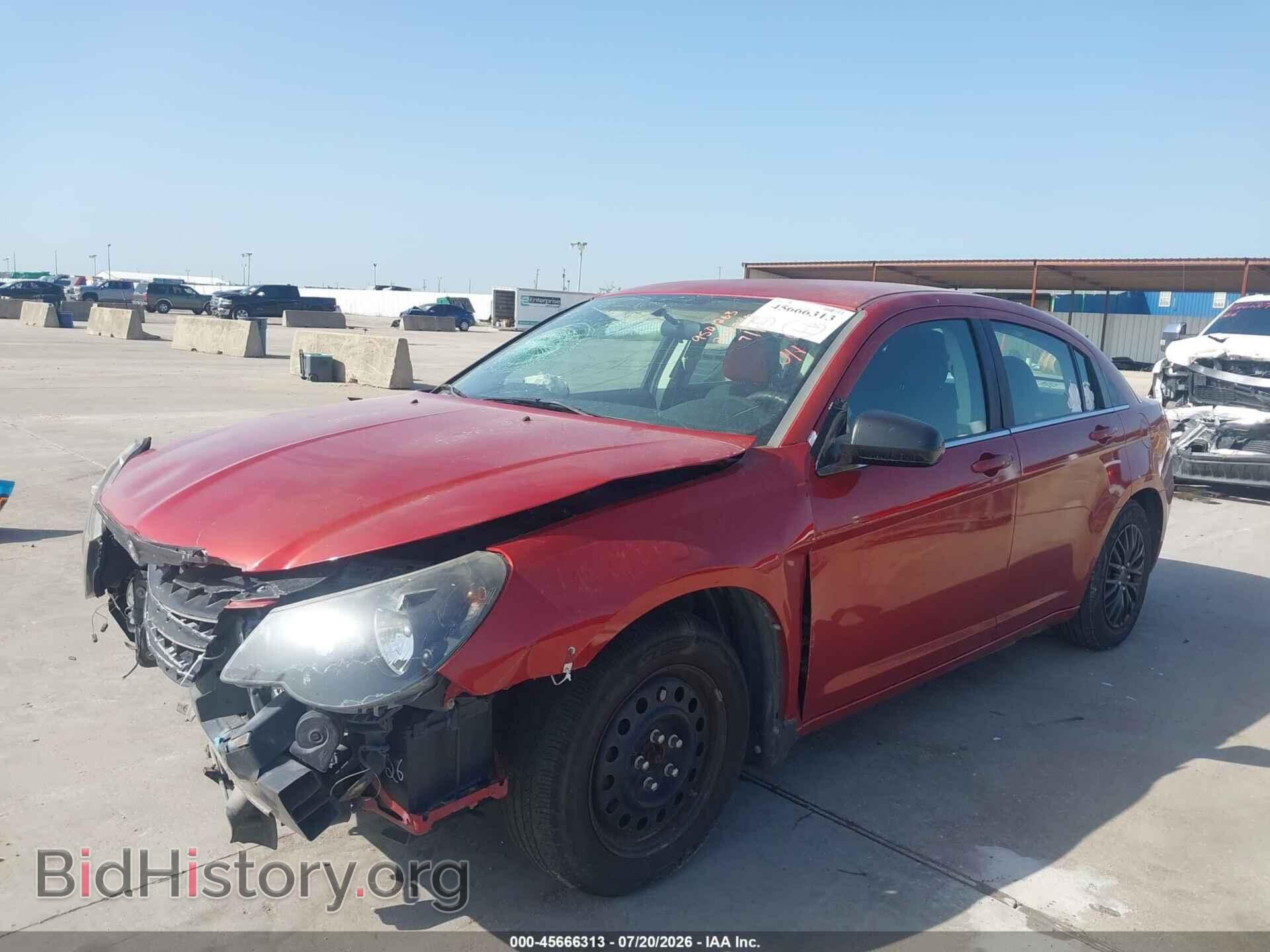 2010 CHRYSLER SEBRING - VIN: 1C3CC4FB5AN207206 - Фото 2