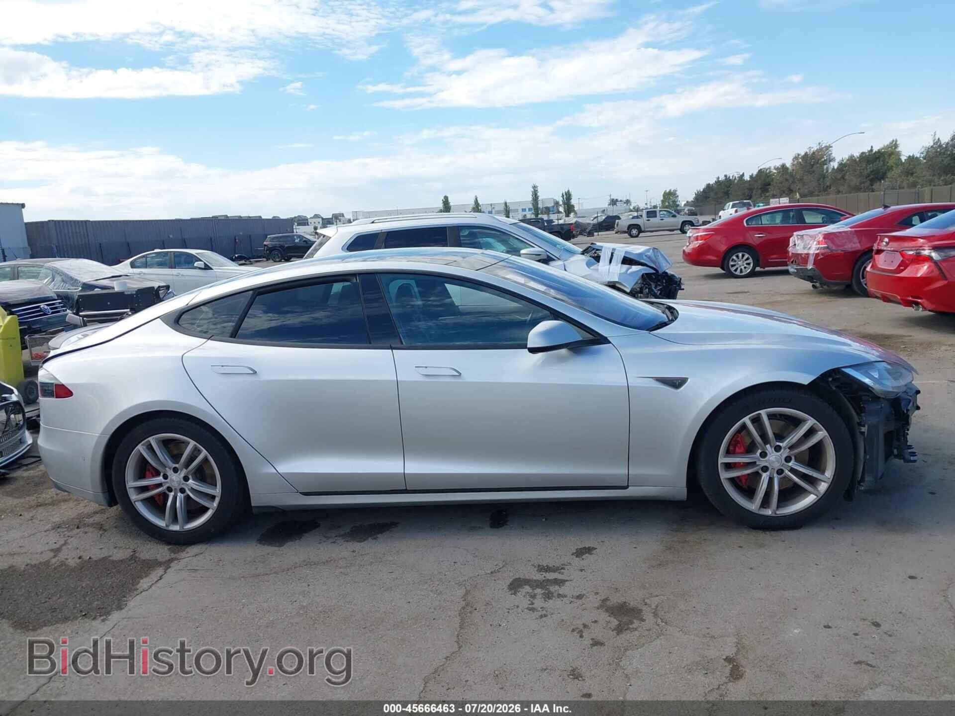 2015 TESLA MODEL S - VIN: 5YJSA1H27FFP71048 - Фото 13