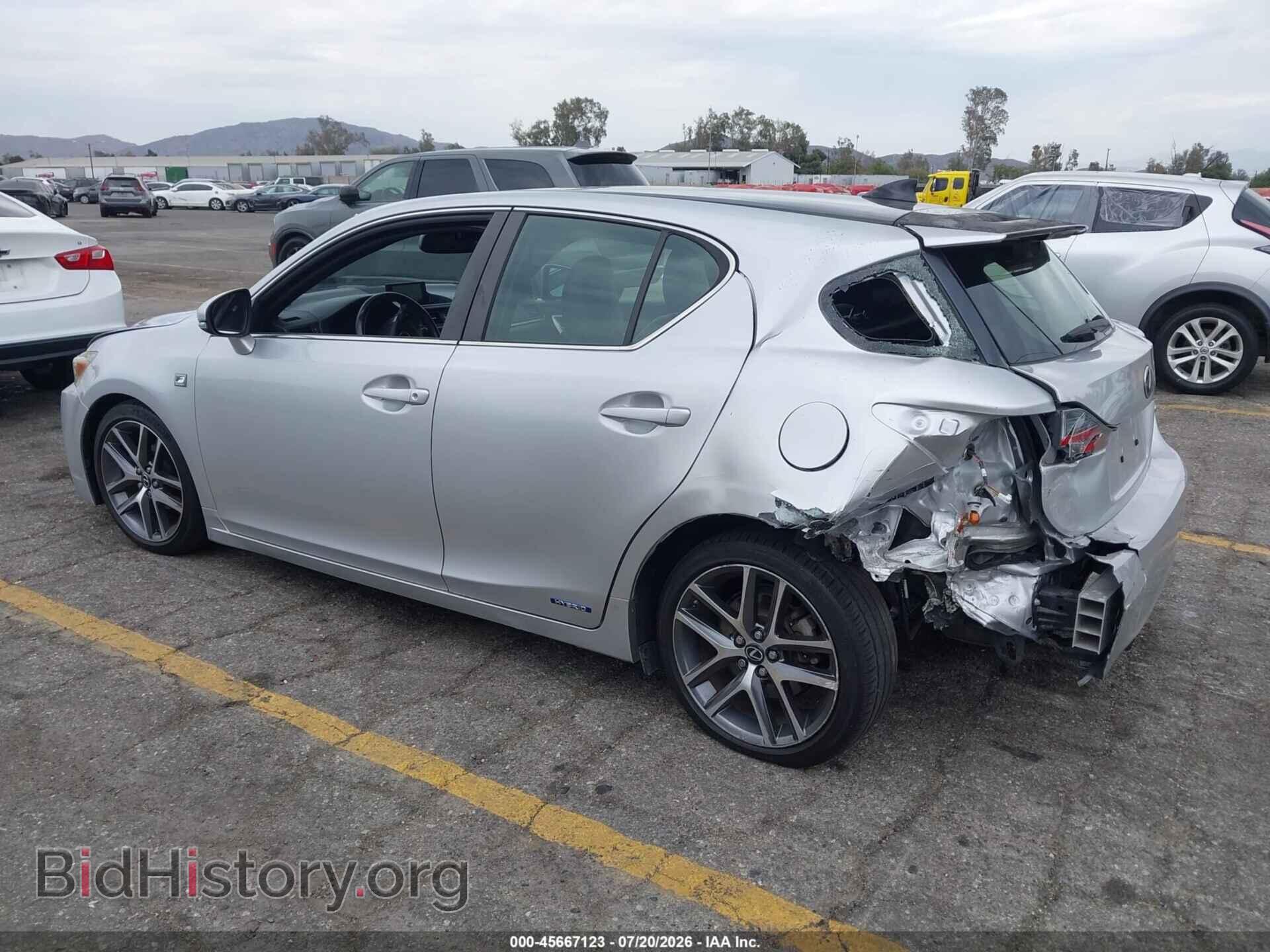 2014 LEXUS CT 200H - VIN: JTHKD5BH2E2198894 - Photo 3
