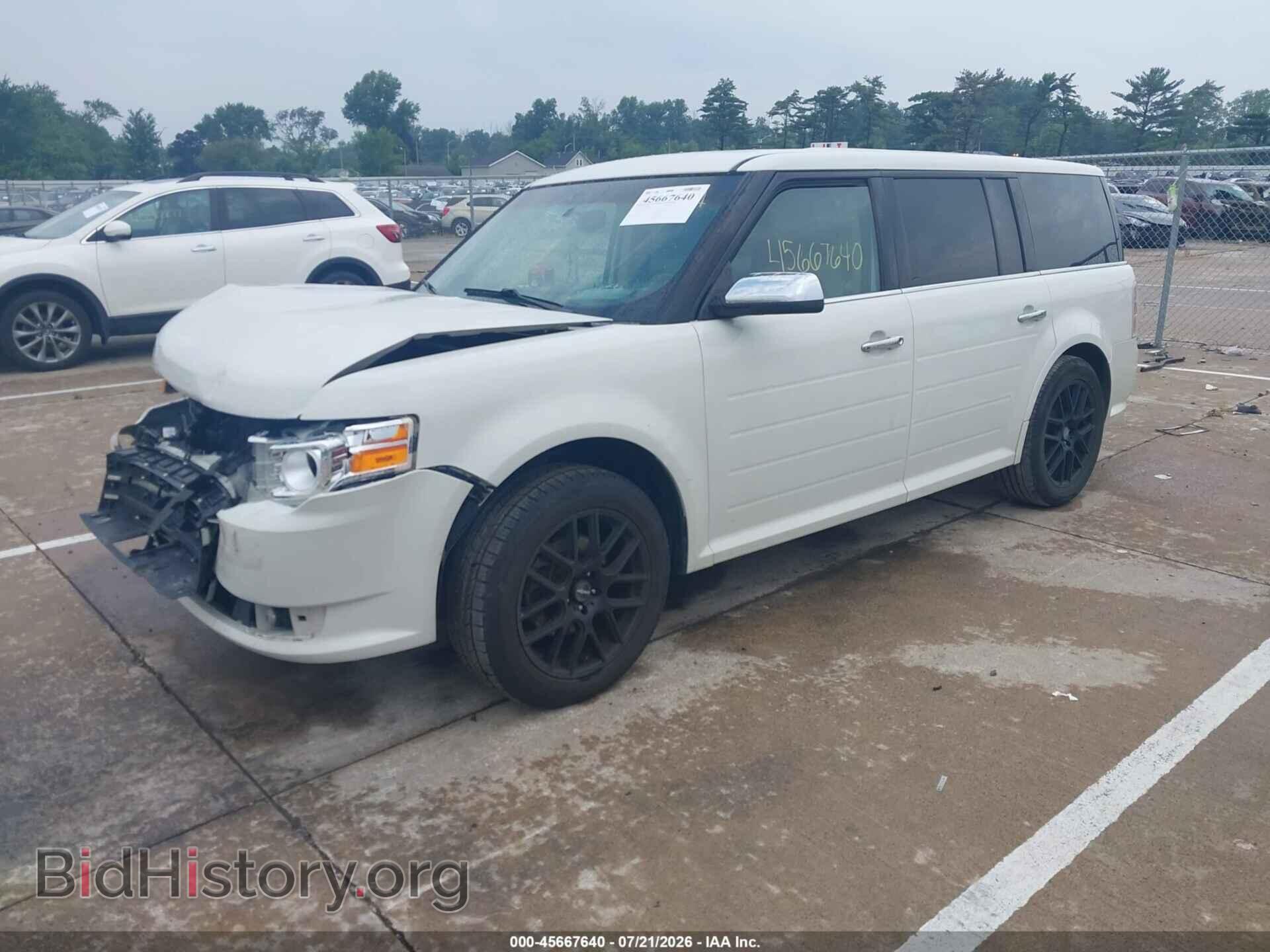 2011 FORD FLEX - VIN: 2FMGK5DC8BBD33909 - Photo 2