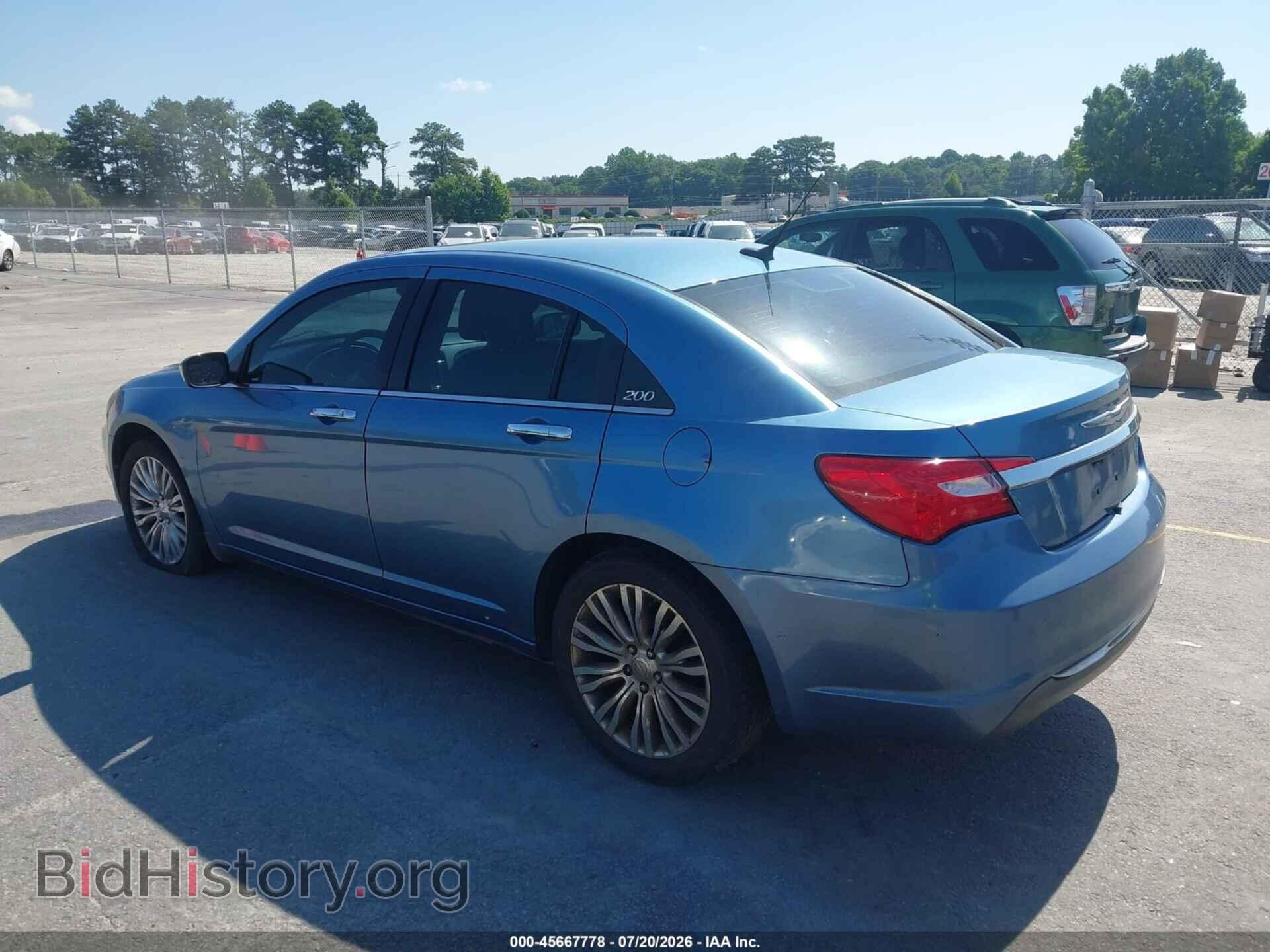 2011 CHRYSLER 200 - VIN: 1C3BC2FG7BN533120 - Фото 3