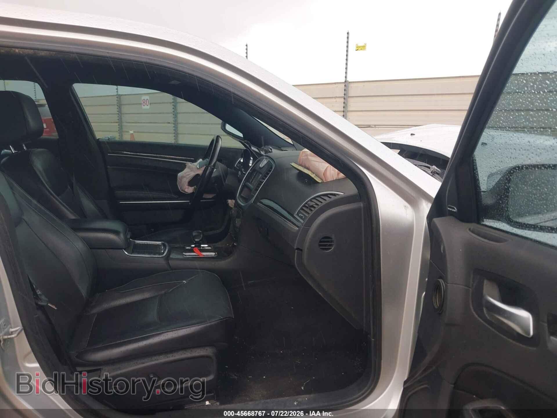 2012 CHRYSLER 300 - VIN: 2C3CCAHG9CH147465 - Фото 5