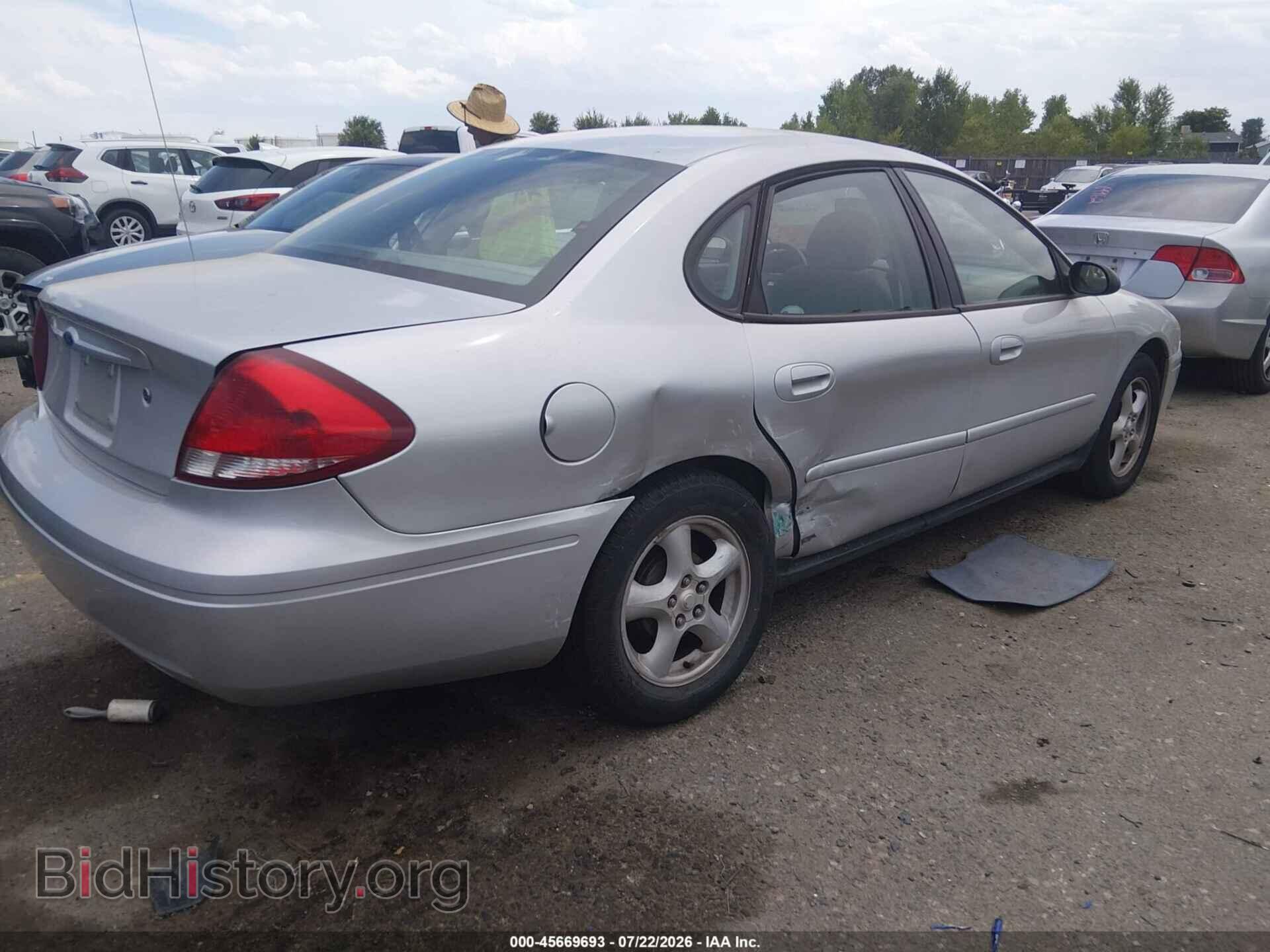 2005 FORD TAURUS - VIN: 1FAFP53U35A157630 - Photo 4