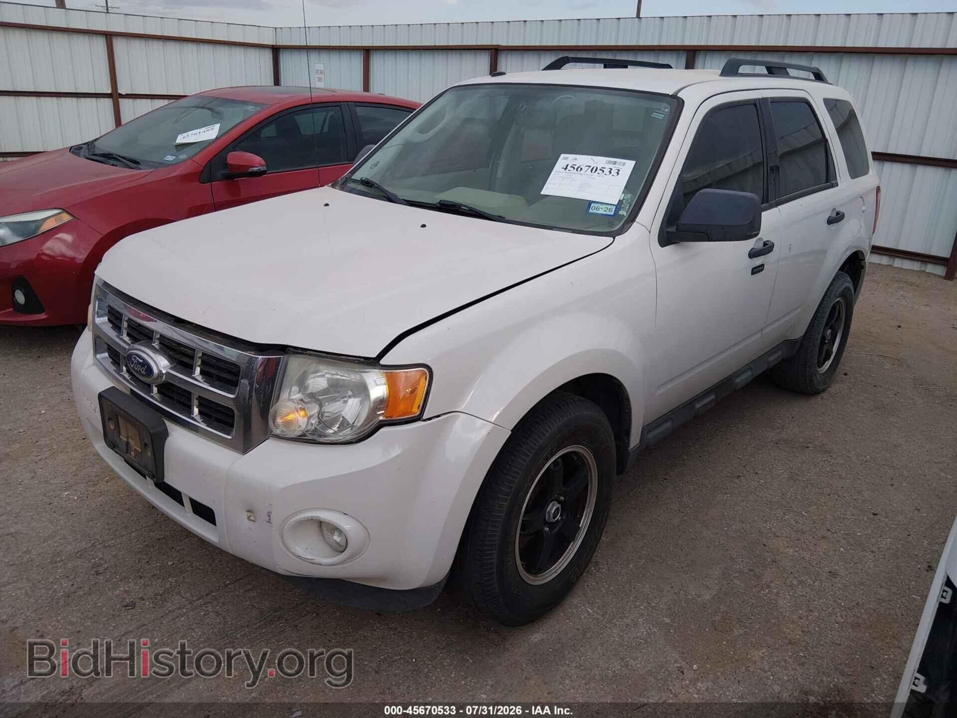 2010 FORD ESCAPE - VIN: 1FMCU0D79AKB10524 - Фото 2