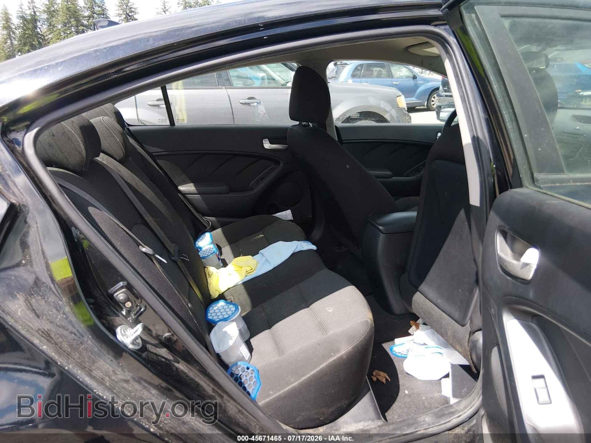 2017 KIA FORTE - VIN: 3KPFK4A73HE122412 - Фото 8