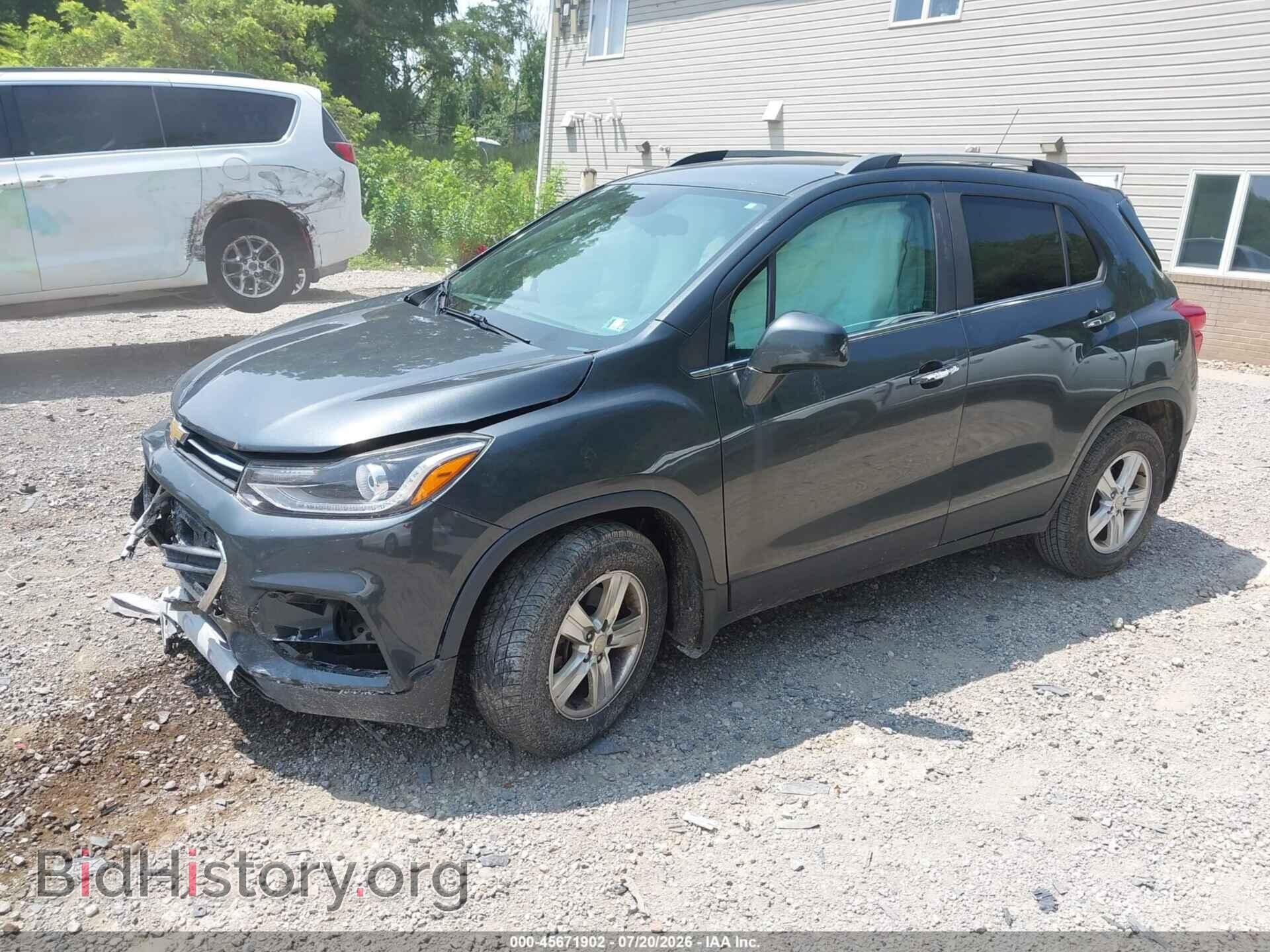 2017 CHEVROLET TRAX - VIN: 3GNCJPSB3HL290645 - Photo 2