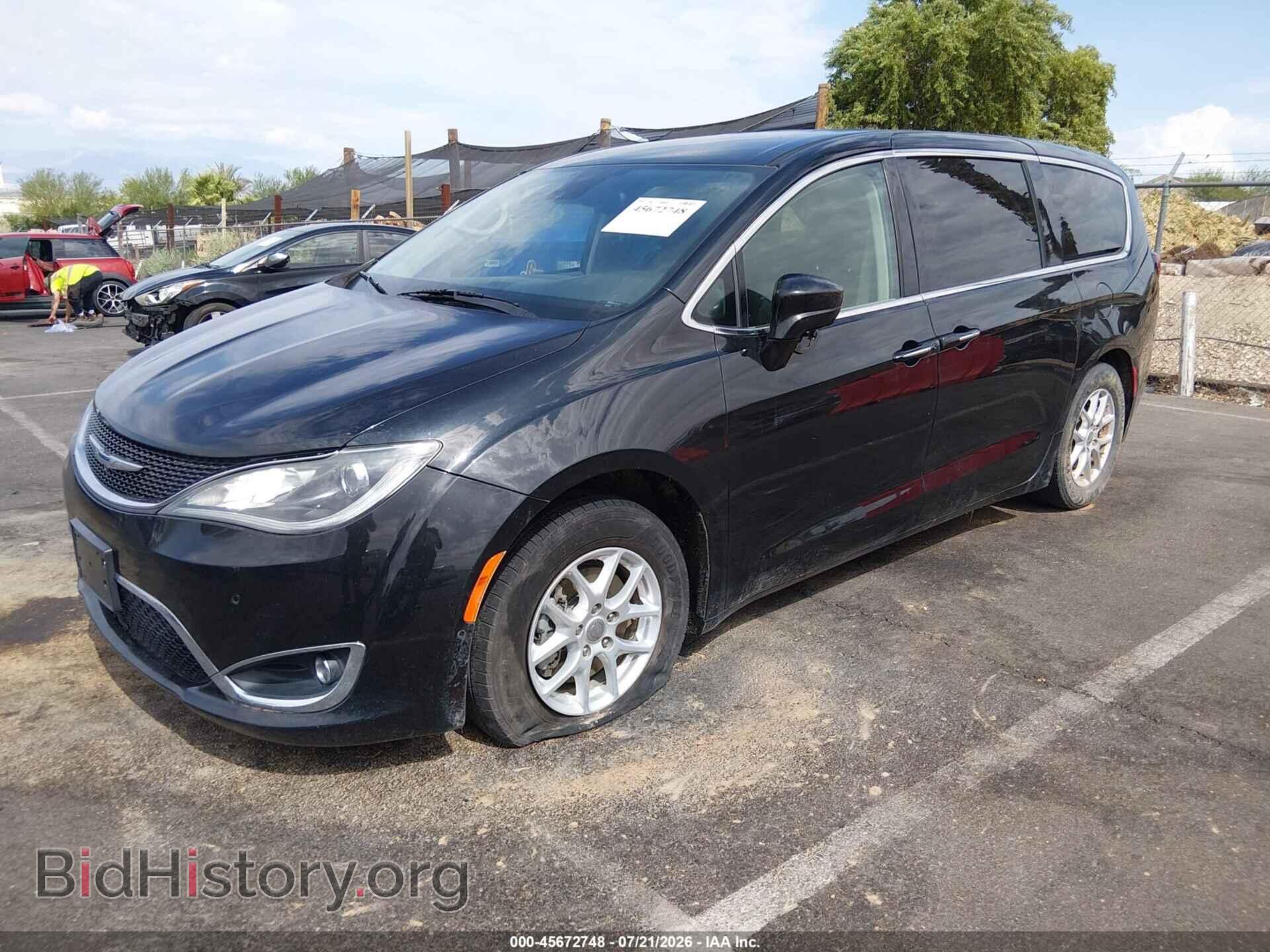 2020 CHRYSLER PACIFICA - VIN: 2C4RC1FG2LR124189 - Photo 2