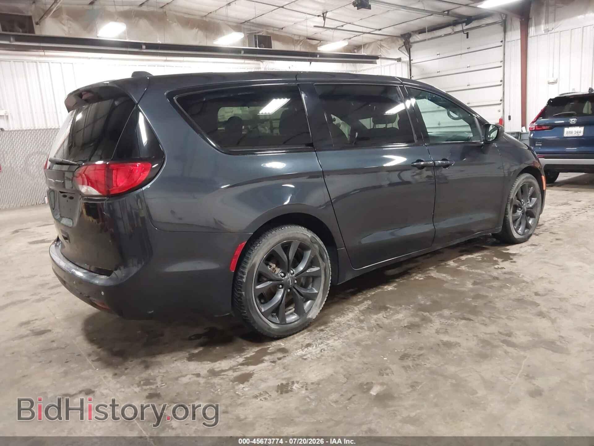2019 CHRYSLER PACIFICA - VIN: 2C4RC1FG8KR732961 - Фото 4