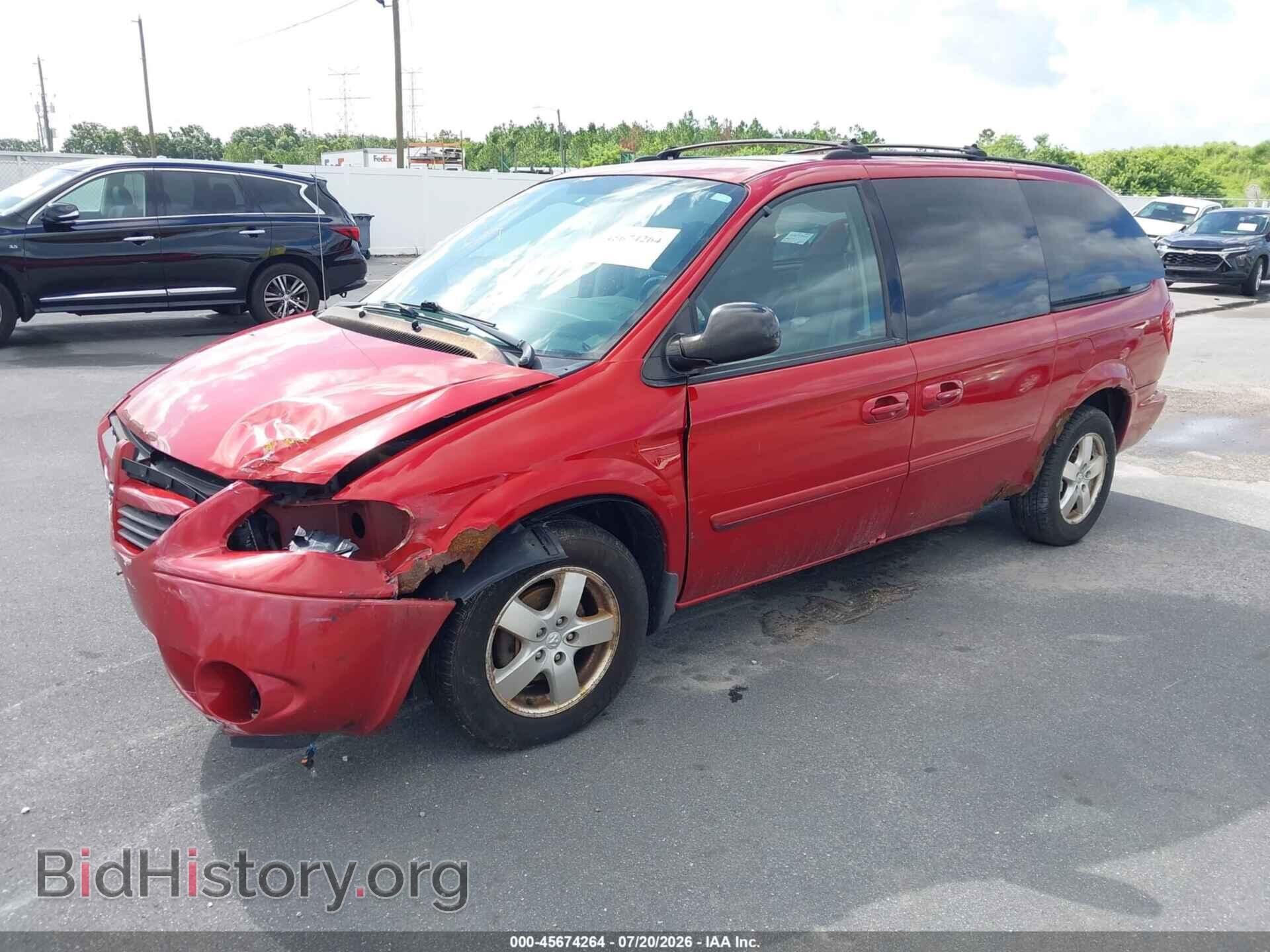 2005 DODGE CARAVAN - VIN: 2D8GP44L35R201251 - Photo 2