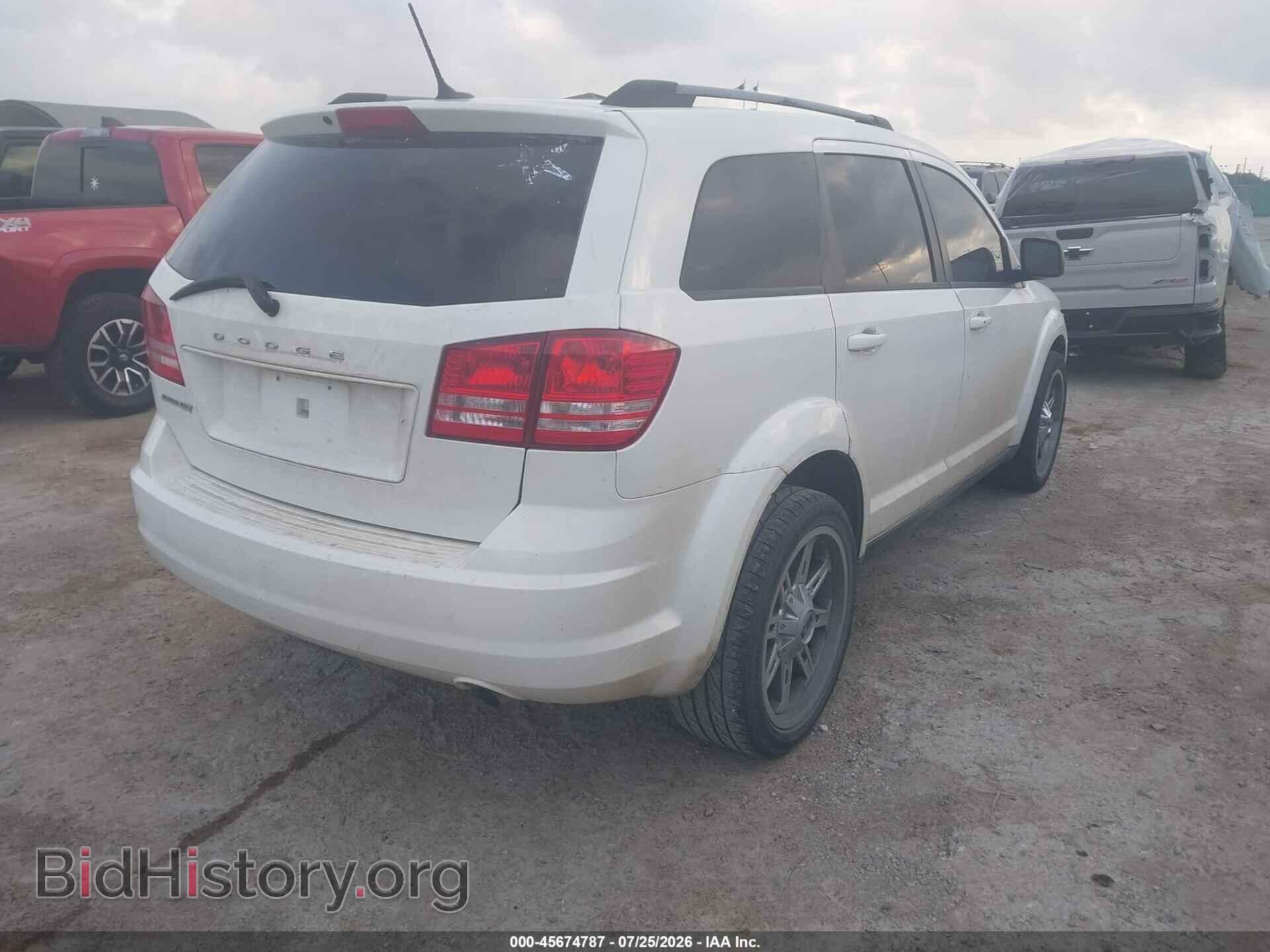 2017 DODGE JOURNEY - VIN: 3C4PDCAB5HT709655 - Фото 4