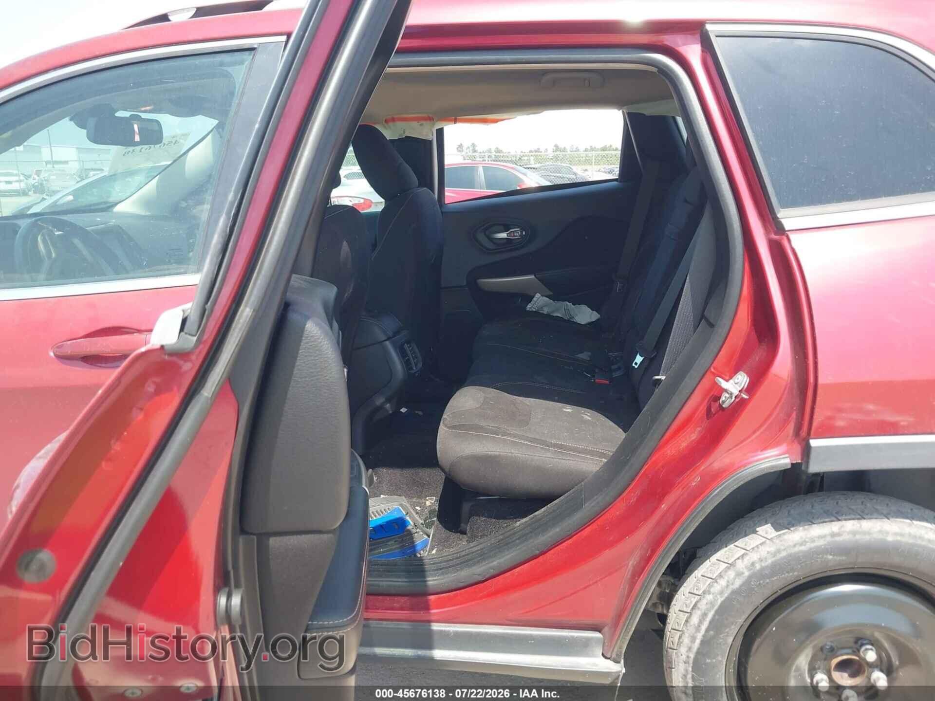 2017 JEEP CHEROKEE - VIN: 1C4PJLCB2HW574232 - Фото 8