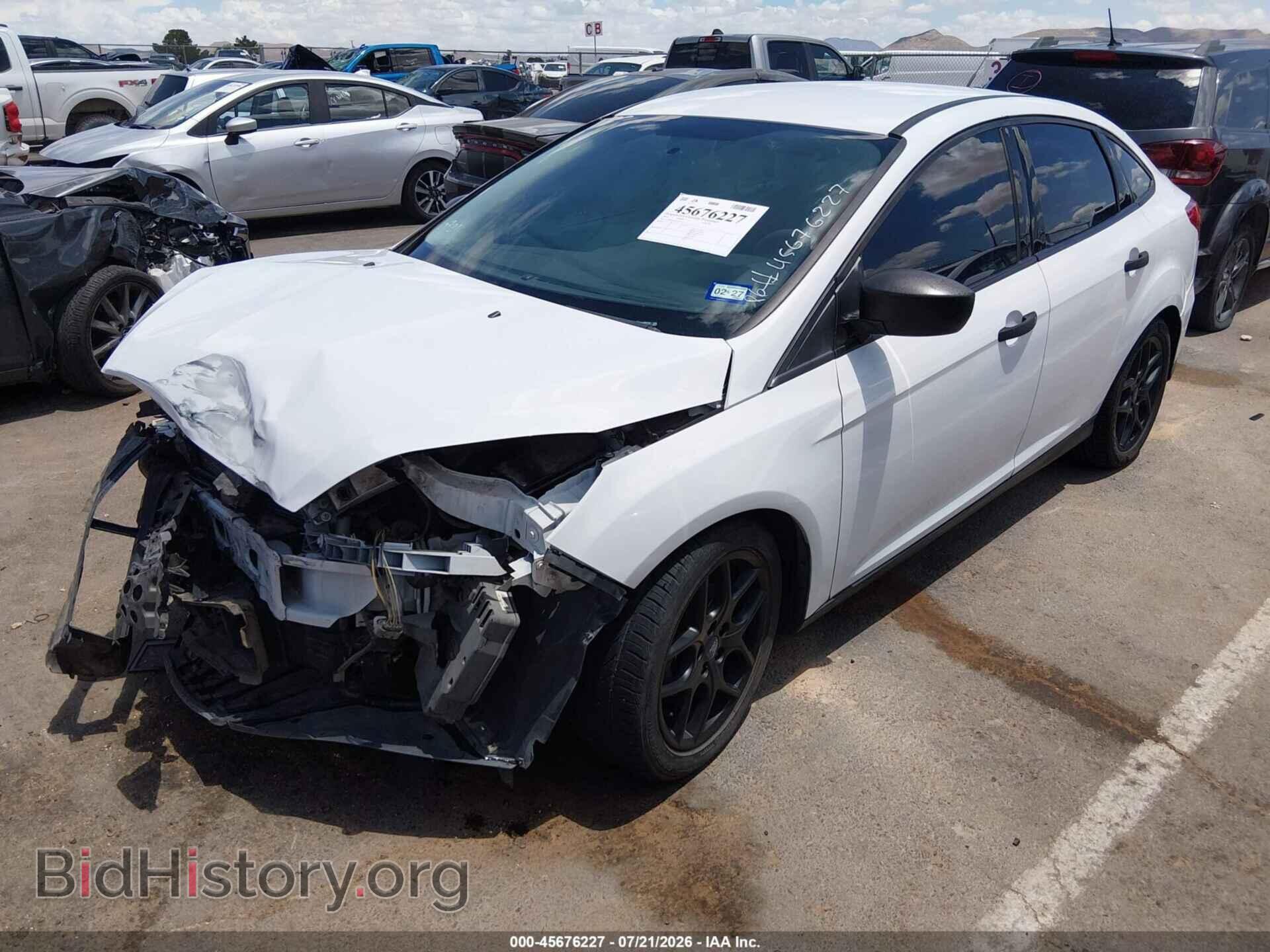 2018 FORD FOCUS - VIN: 1FADP3E28JL330743 - Фото 2