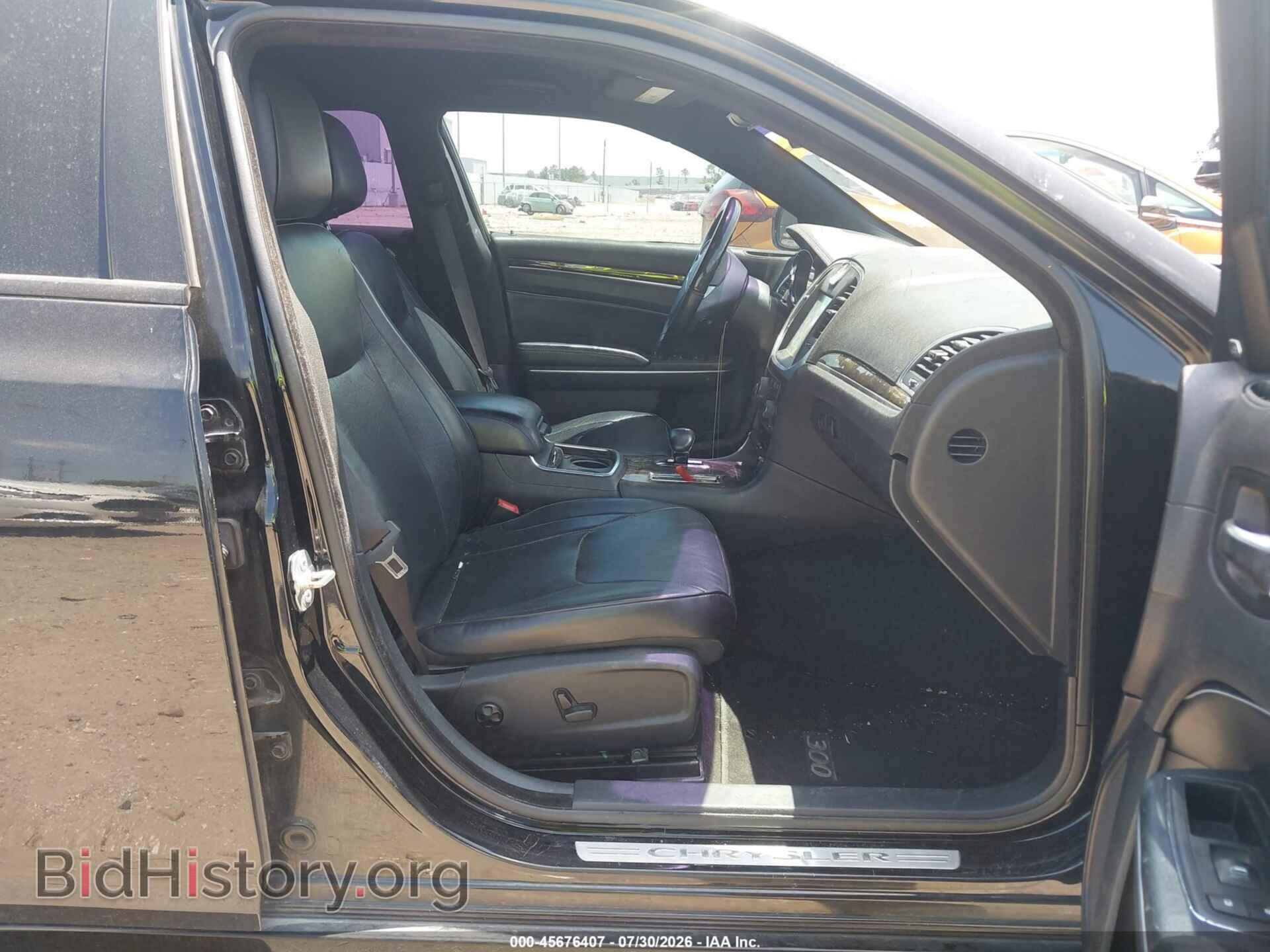 2014 CHRYSLER 300C - VIN: 2C3CCAEG3EH380717 - Photo 5
