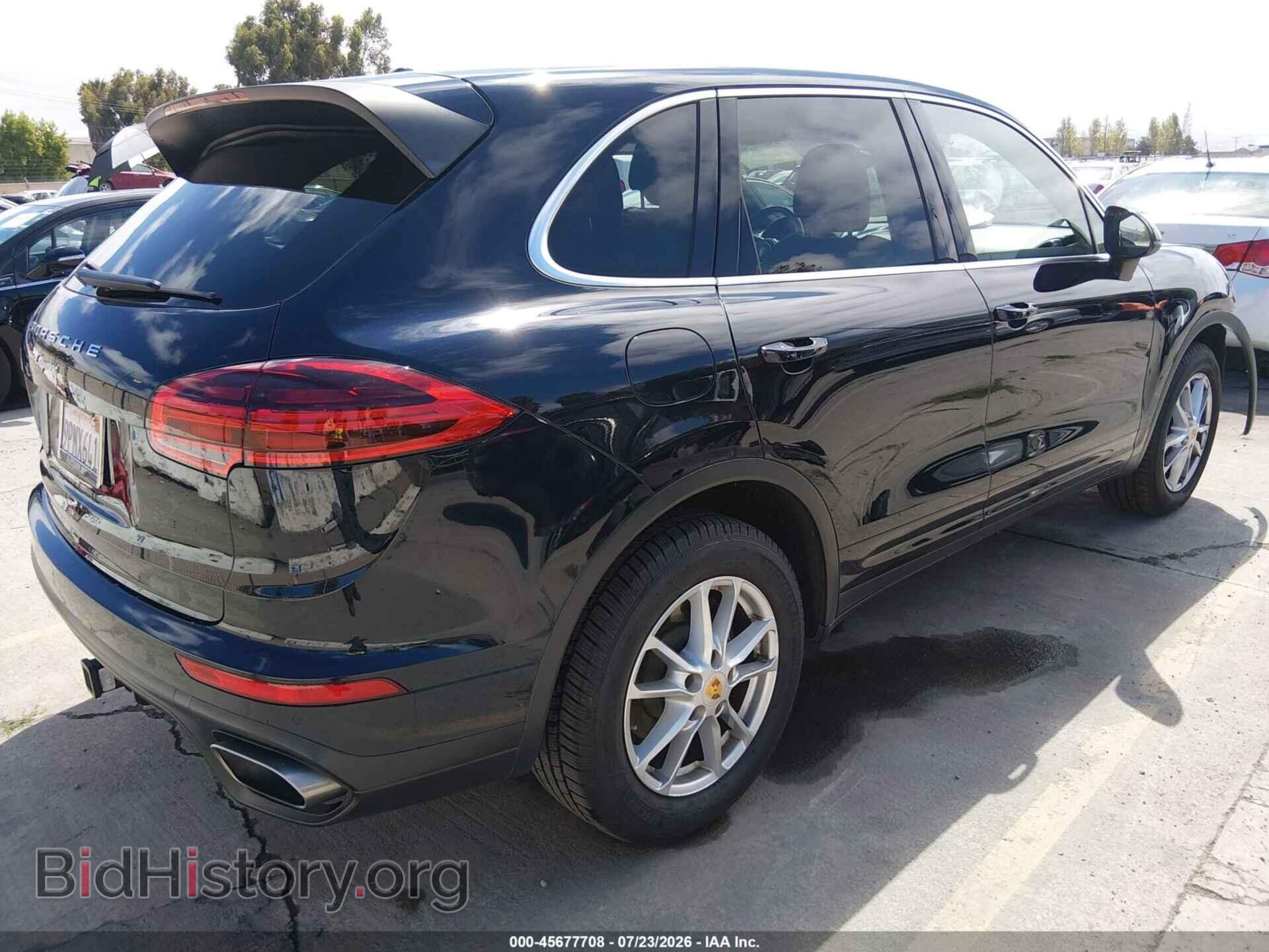 2016 PORSCHE CAYENNE - VIN: WP1AA2A27GLA09346 - Photo 4