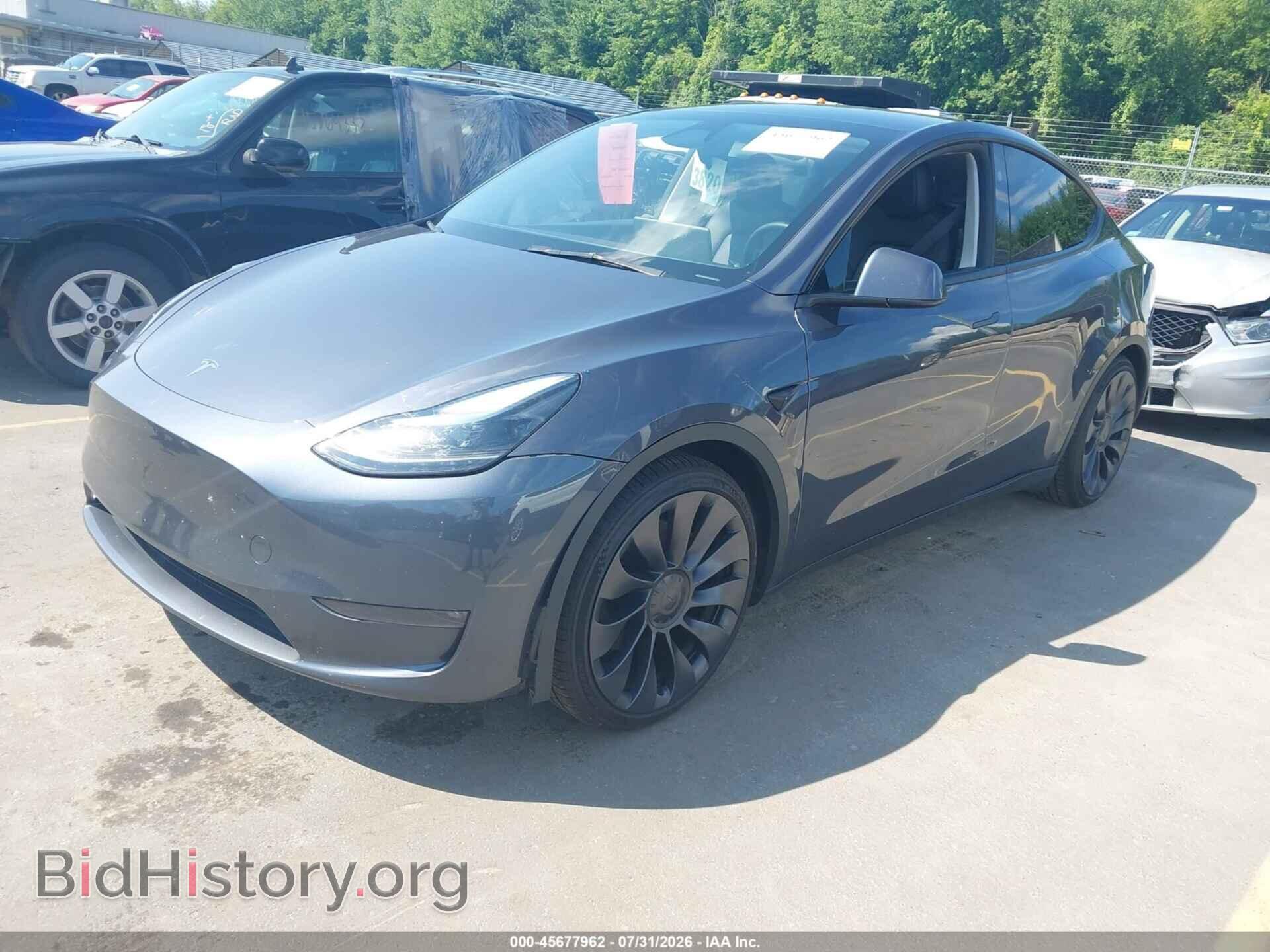 2023 TESLA MODEL Y - VIN: 7SAYGDEF2PF808948 - Фото 2
