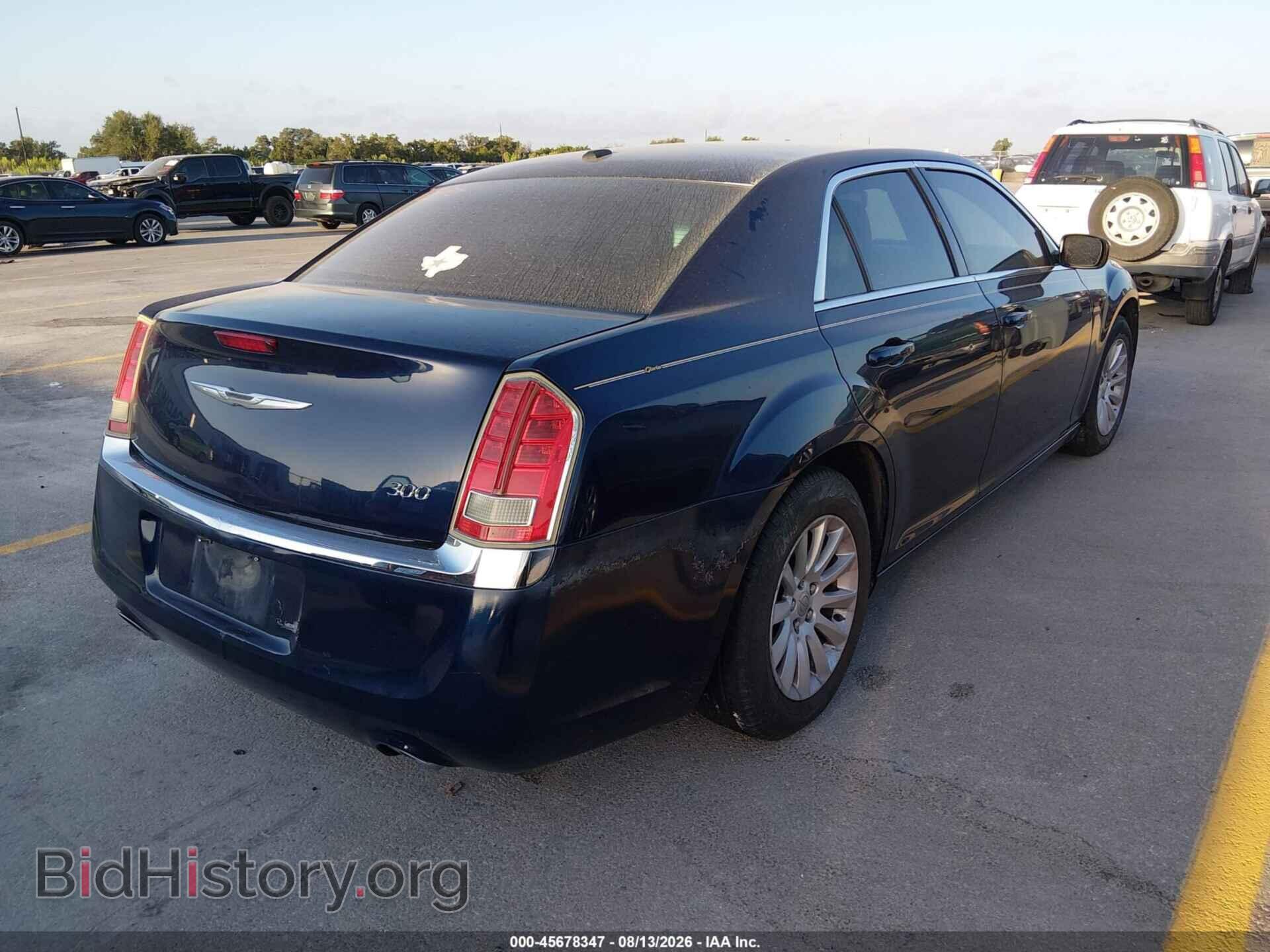 2014 CHRYSLER 300 - VIN: 2C3CCAAG6EH124318 - Photo 4