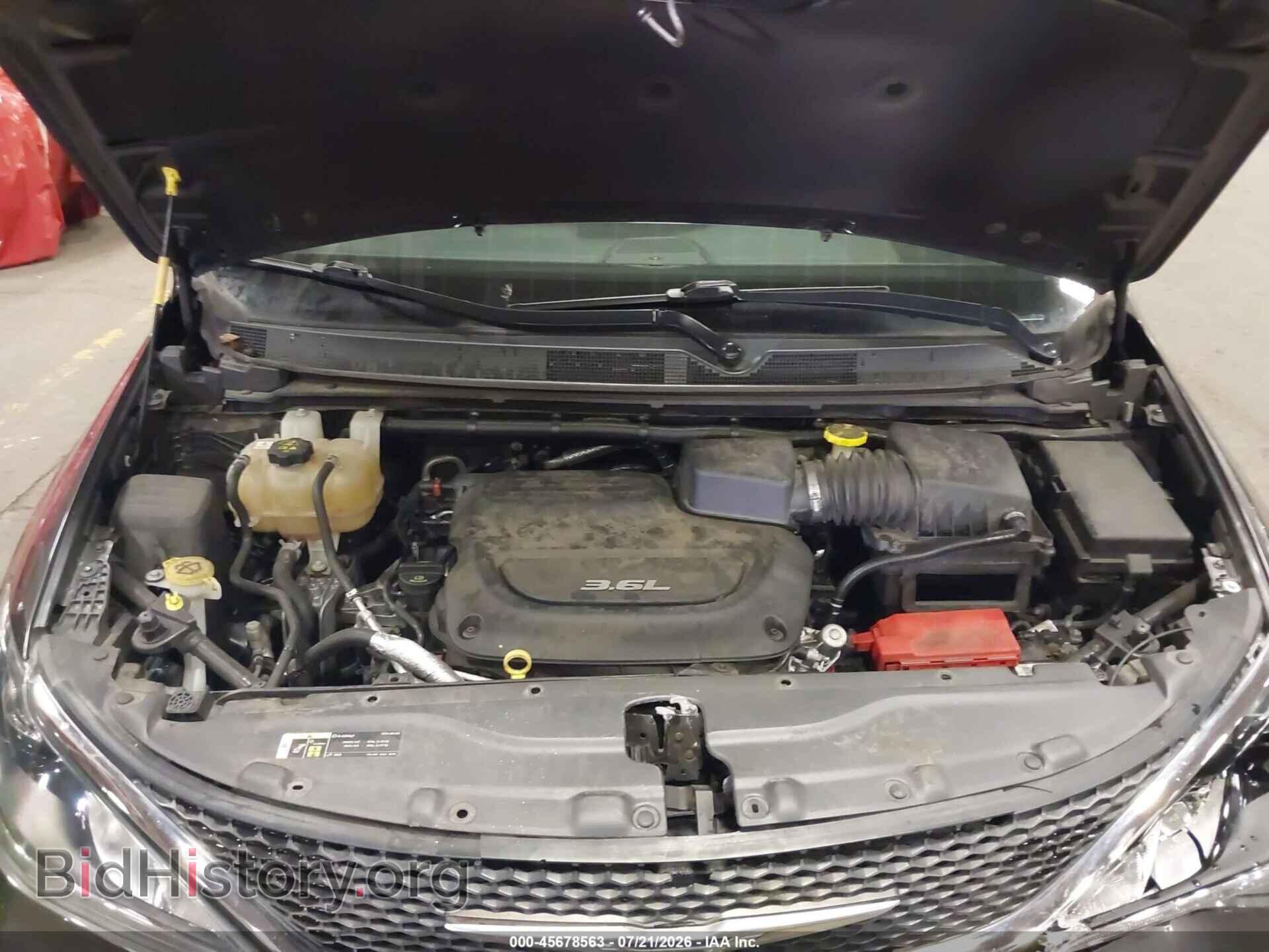 2018 CHRYSLER PACIFICA - VIN: 2C4RC1EG4JR121924 - Фото 10