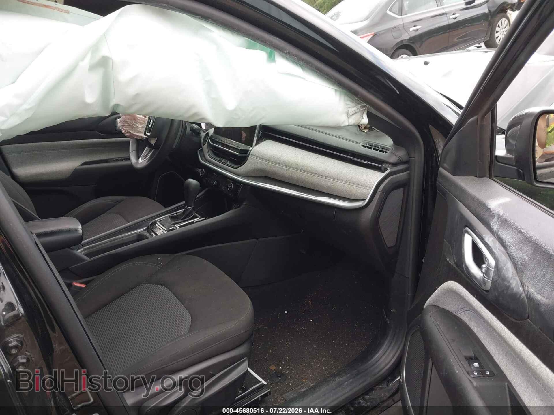 2024 JEEP COMPASS - VIN: 3C4NJDAN1RT122418 - Фото 5