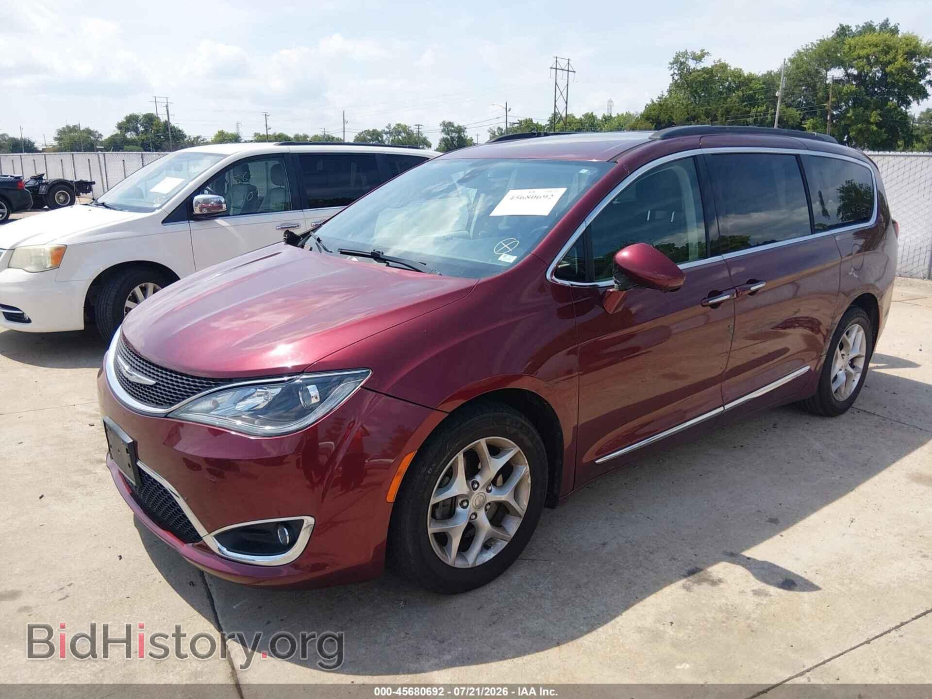 2017 CHRYSLER PACIFICA - VIN: 2C4RC1BG2HR832794 - Фото 2