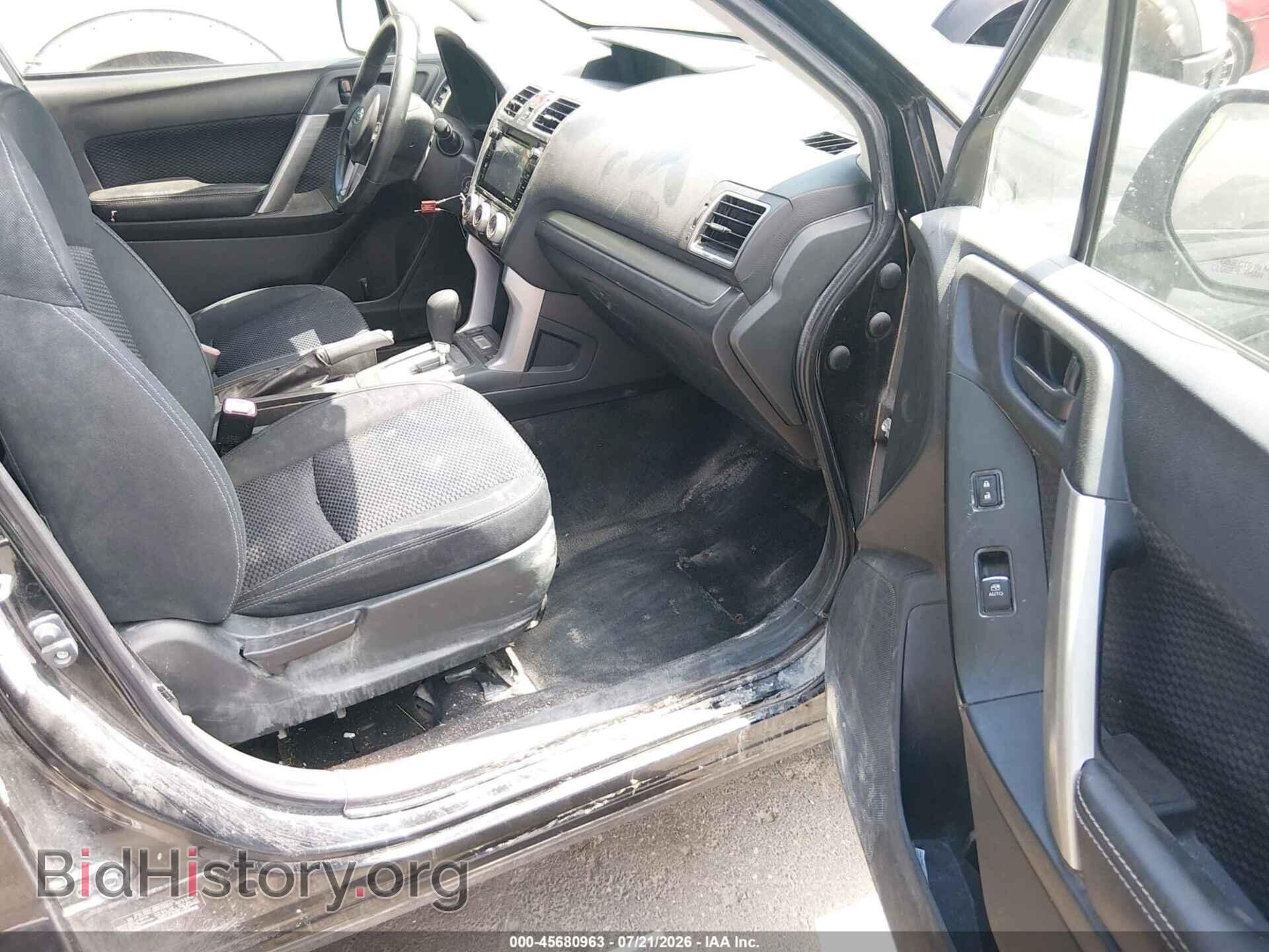 2017 SUBARU FORESTER - VIN: JF2SJAEC2HH506801 - Фото 5