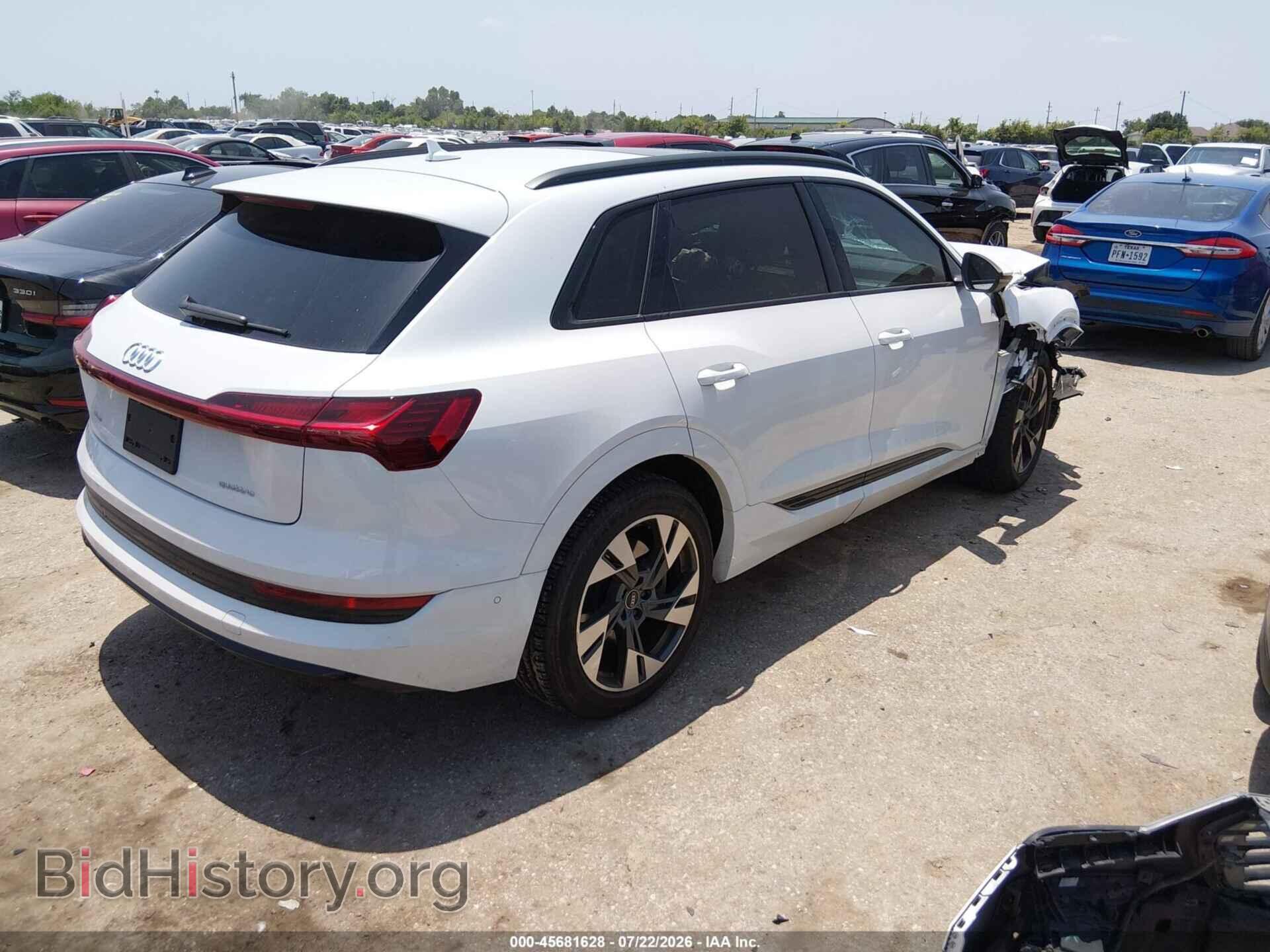 2021 AUDI E-TRON - VIN: WA1AAAGE9MB007848 - Photo 4