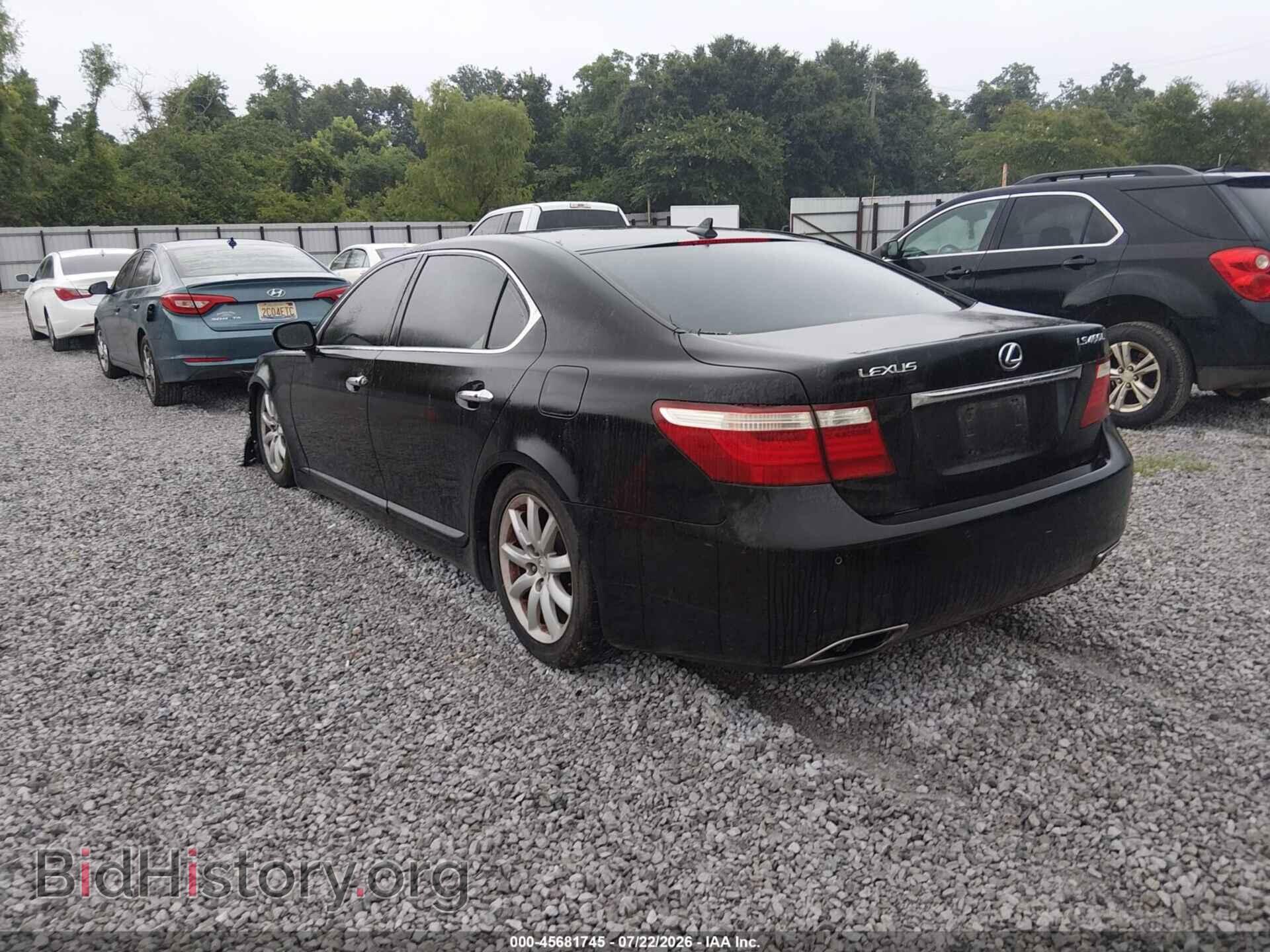 2007 LEXUS LS 460 - VIN: JTHGL46F875003961 - Photo 3