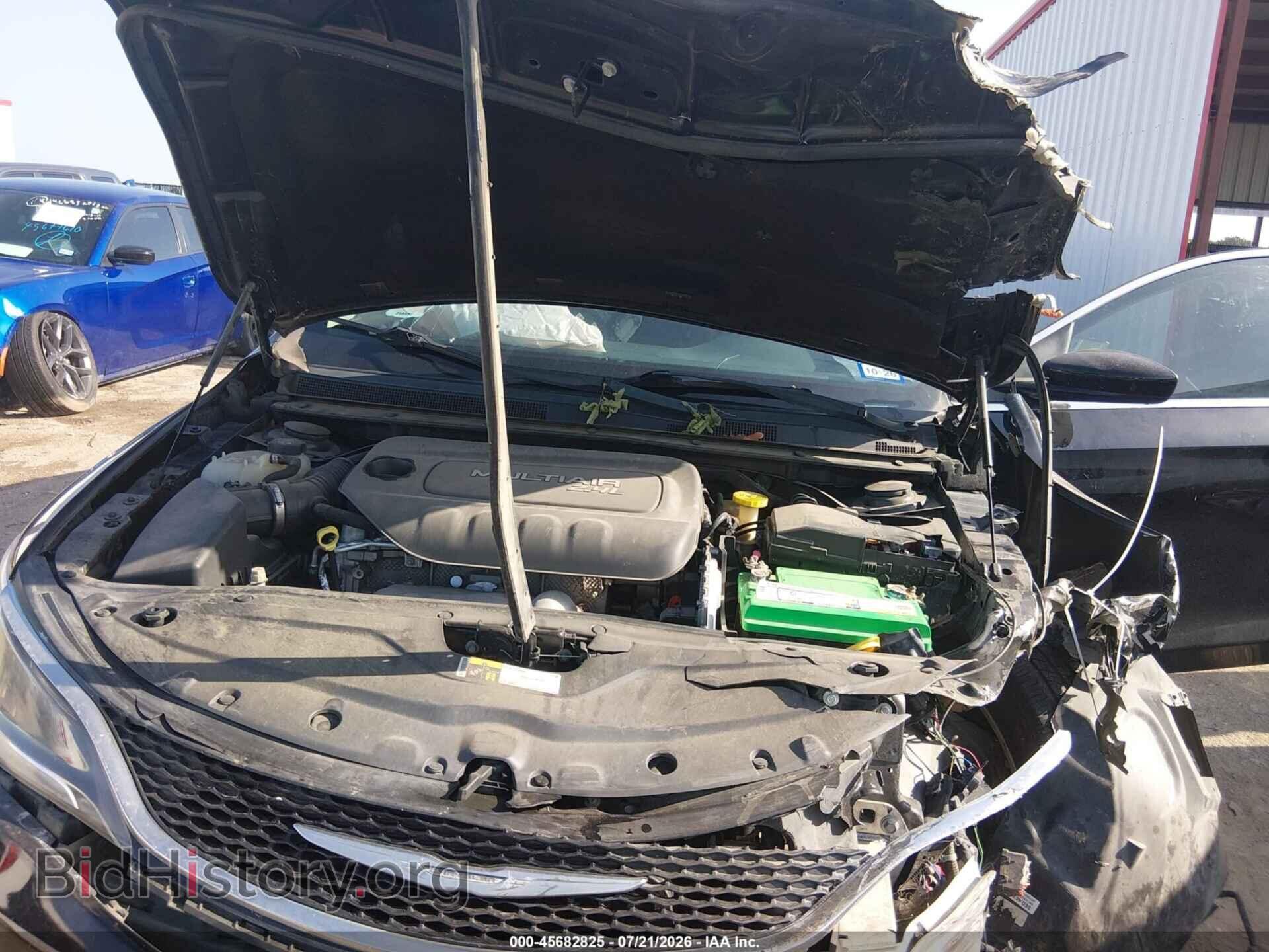 2016 CHRYSLER 200 - VIN: 1C3CCCAB5GN116852 - Photo 10