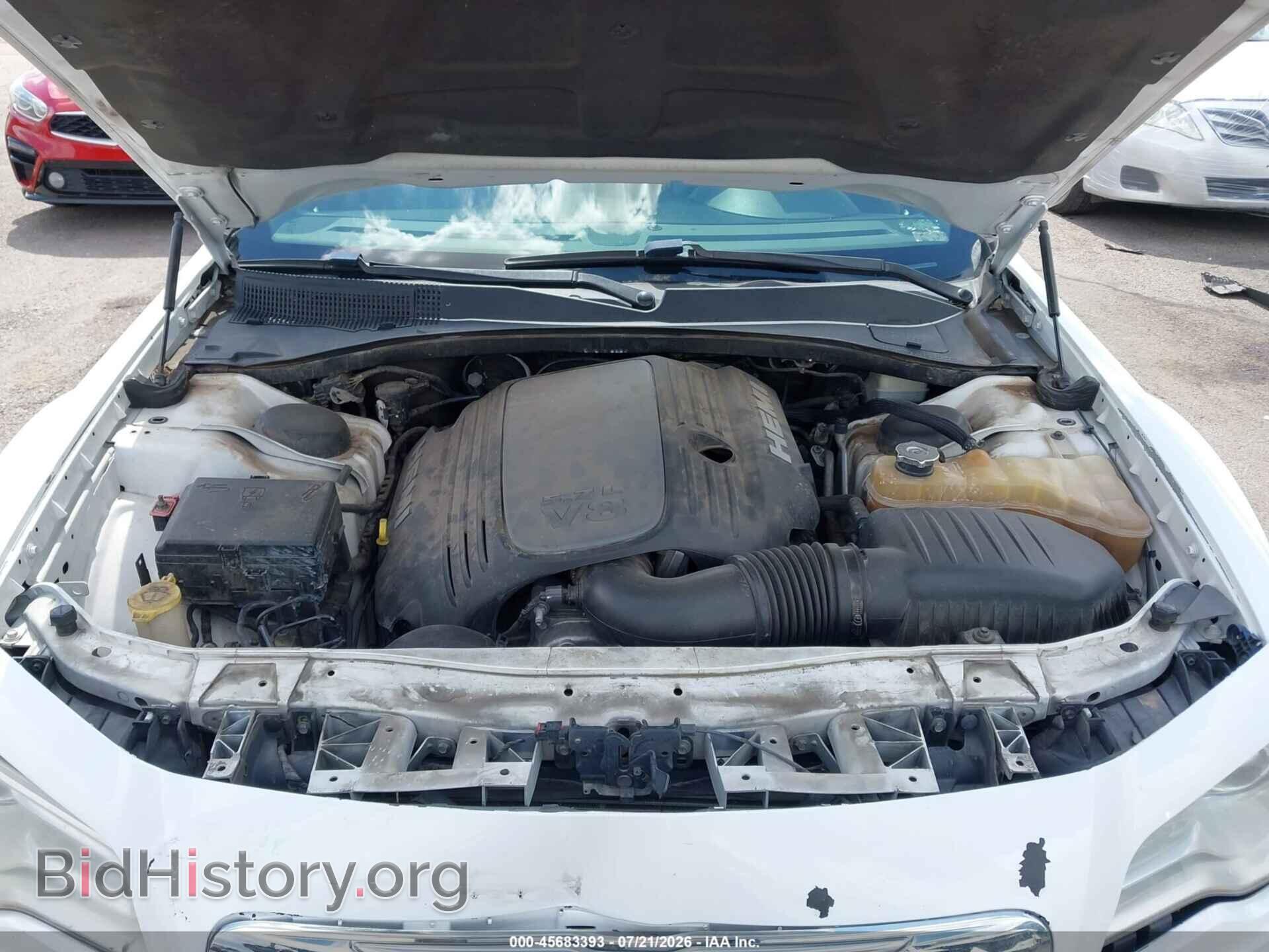 2011 CHRYSLER 300C - VIN: 2C3CA6CT9BH538475 - Фото 10