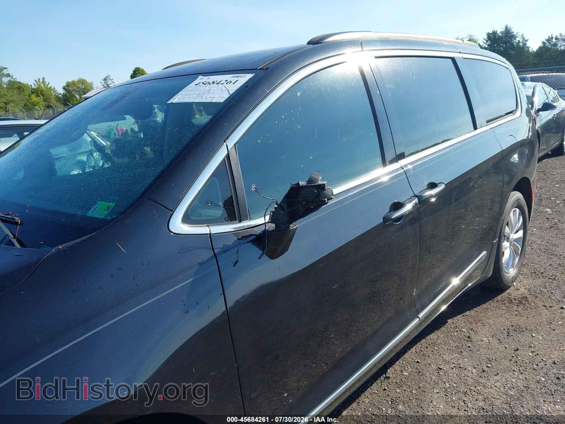2017 CHRYSLER PACIFICA - VIN: 2C4RC1BG2HR609431 - Photo 17
