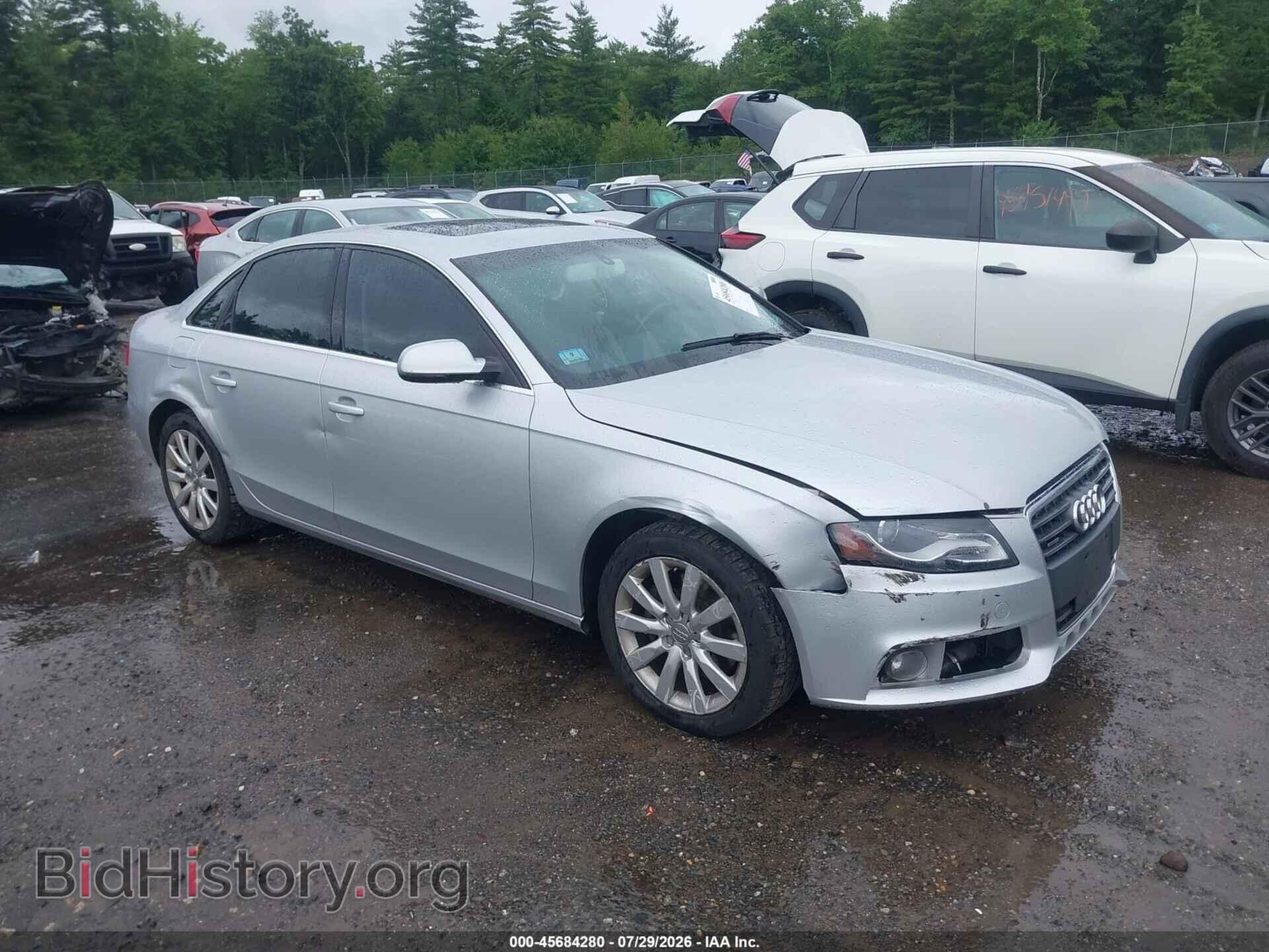 Фотография WAUBFAFL3CA116416 - AUDI A4 2012