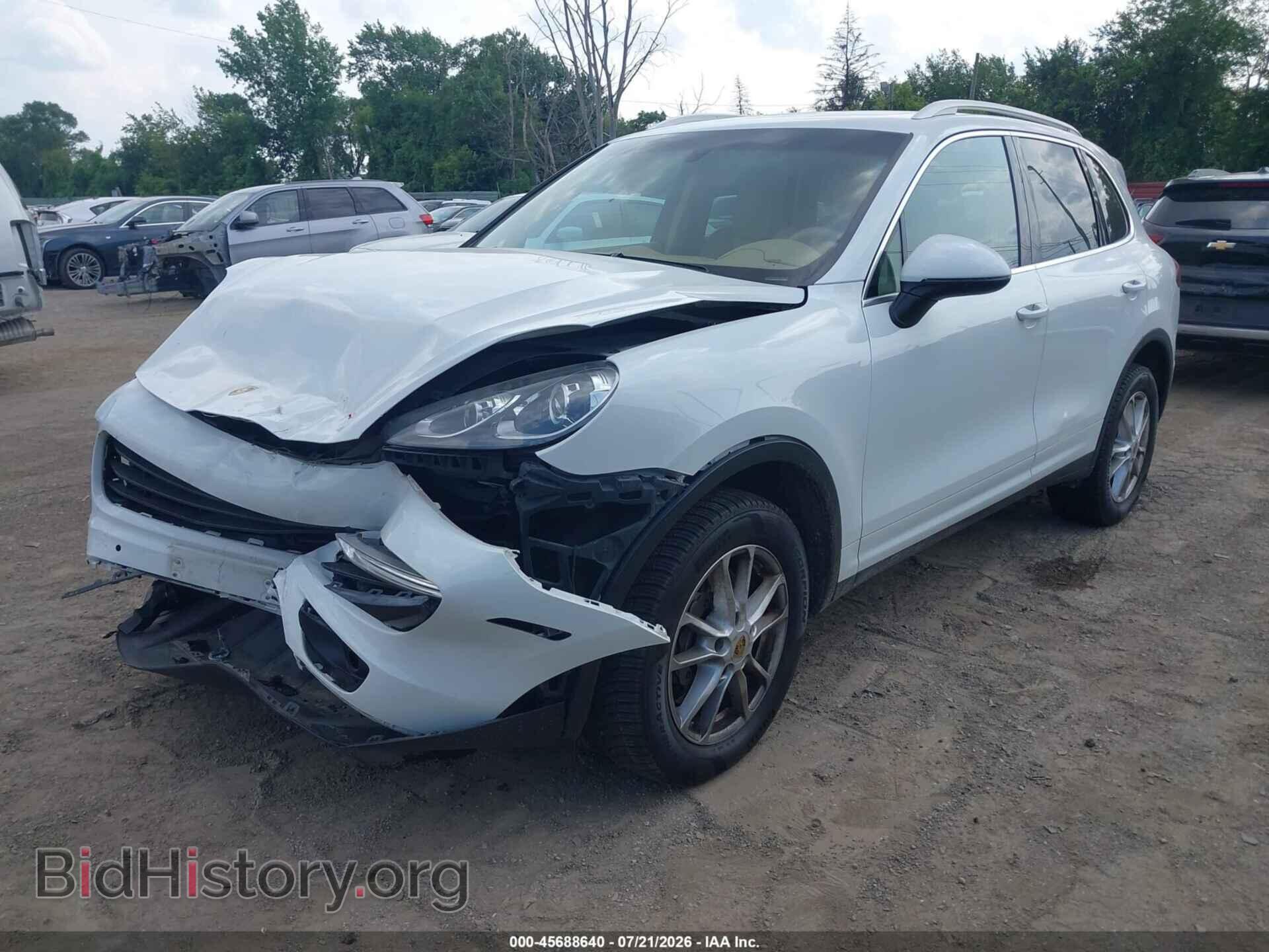 2016 PORSCHE CAYENNE - VIN: WP1AA2A22GKA37013 - Фото 2
